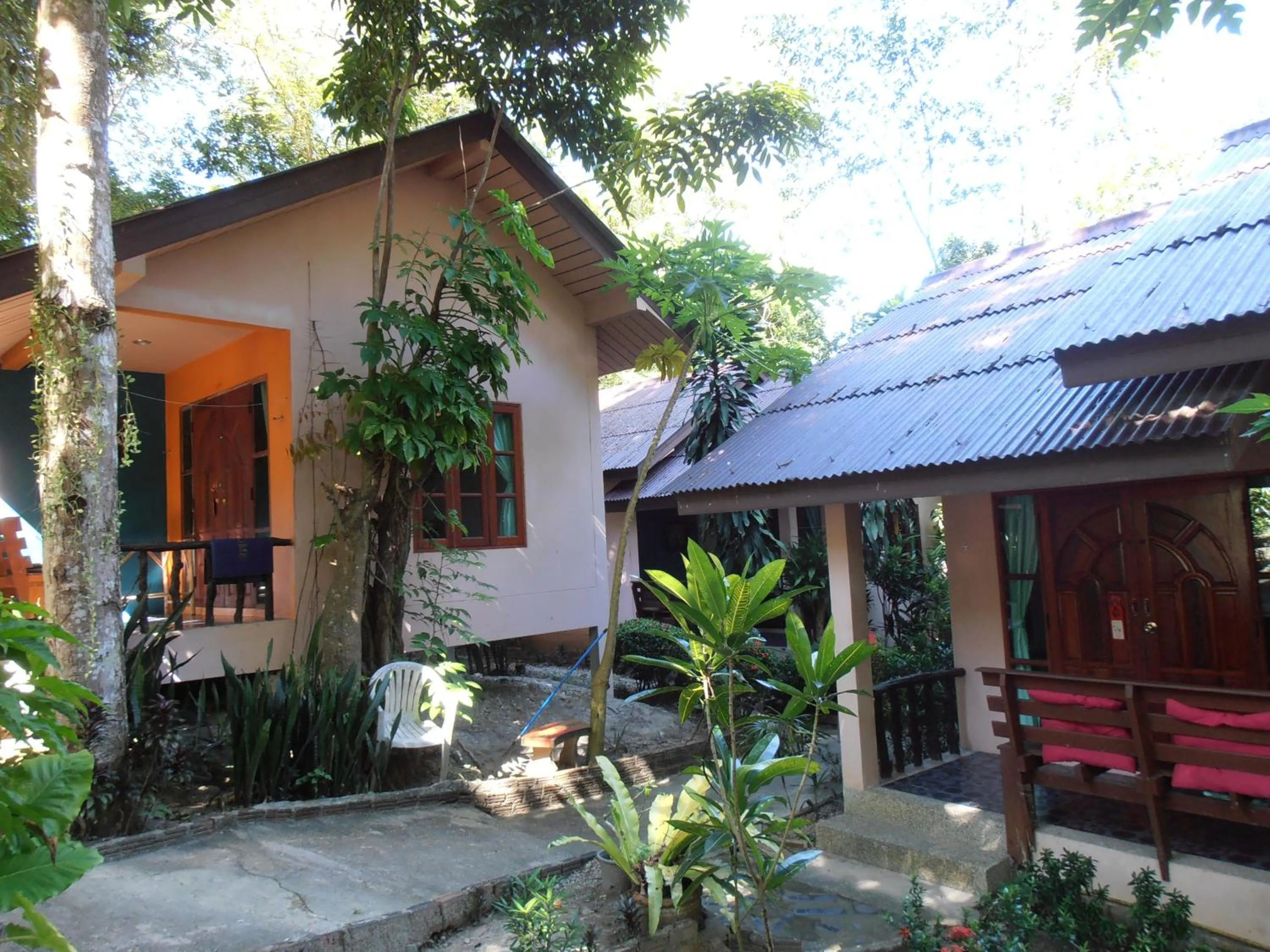 Facade/entrance in Aonang Green Park Bungalow