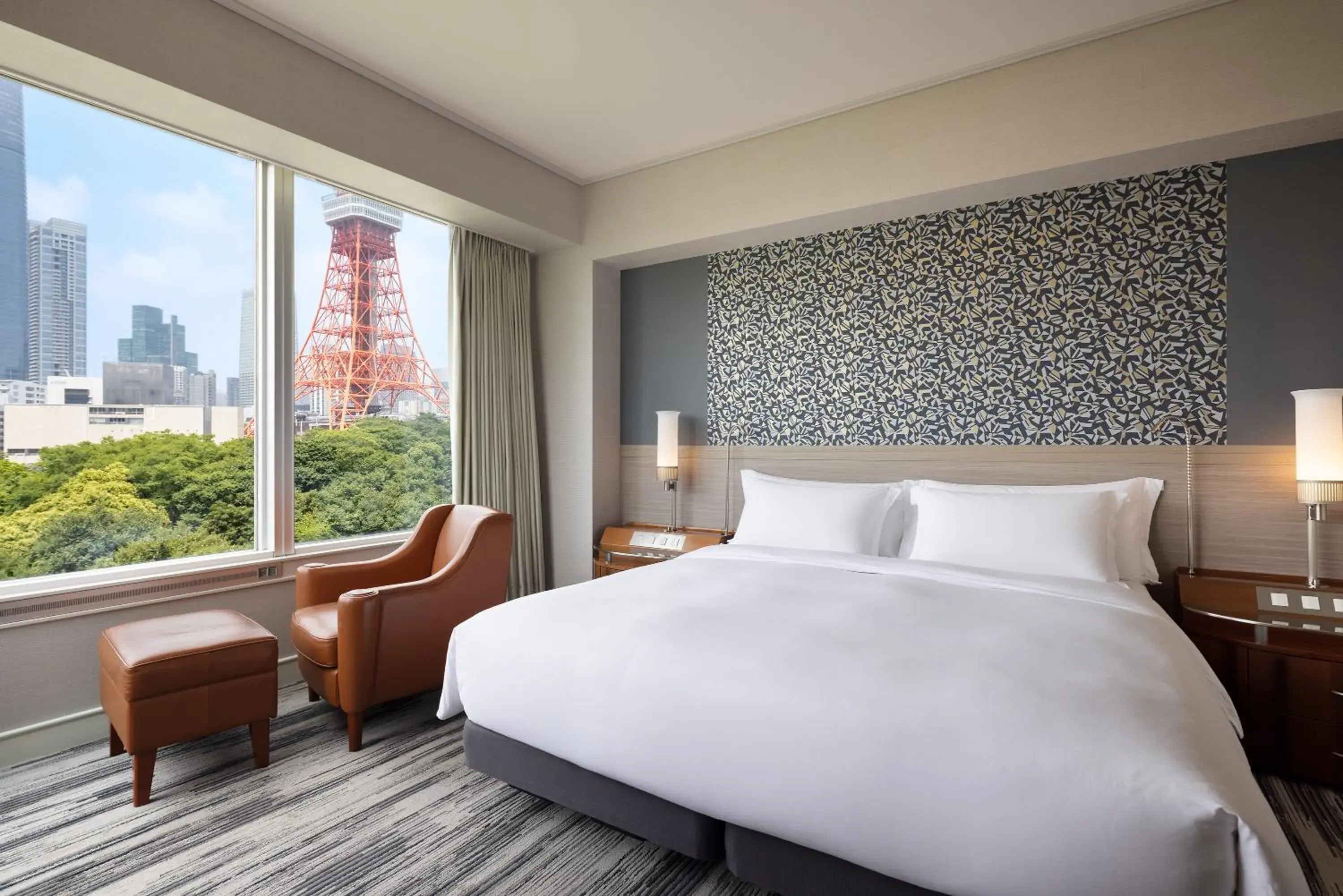 Corner King Room with Tokyo Tower View - Non-Smoking in The Prince Park Tower Tokyo - Preferred Hotels & Resorts, LVX Collection Corner King Room with Tokyo Tower View - Non-Smoking in The Prince Park Tower Tokyo - Preferred Hotels & Resorts, LVX Collection