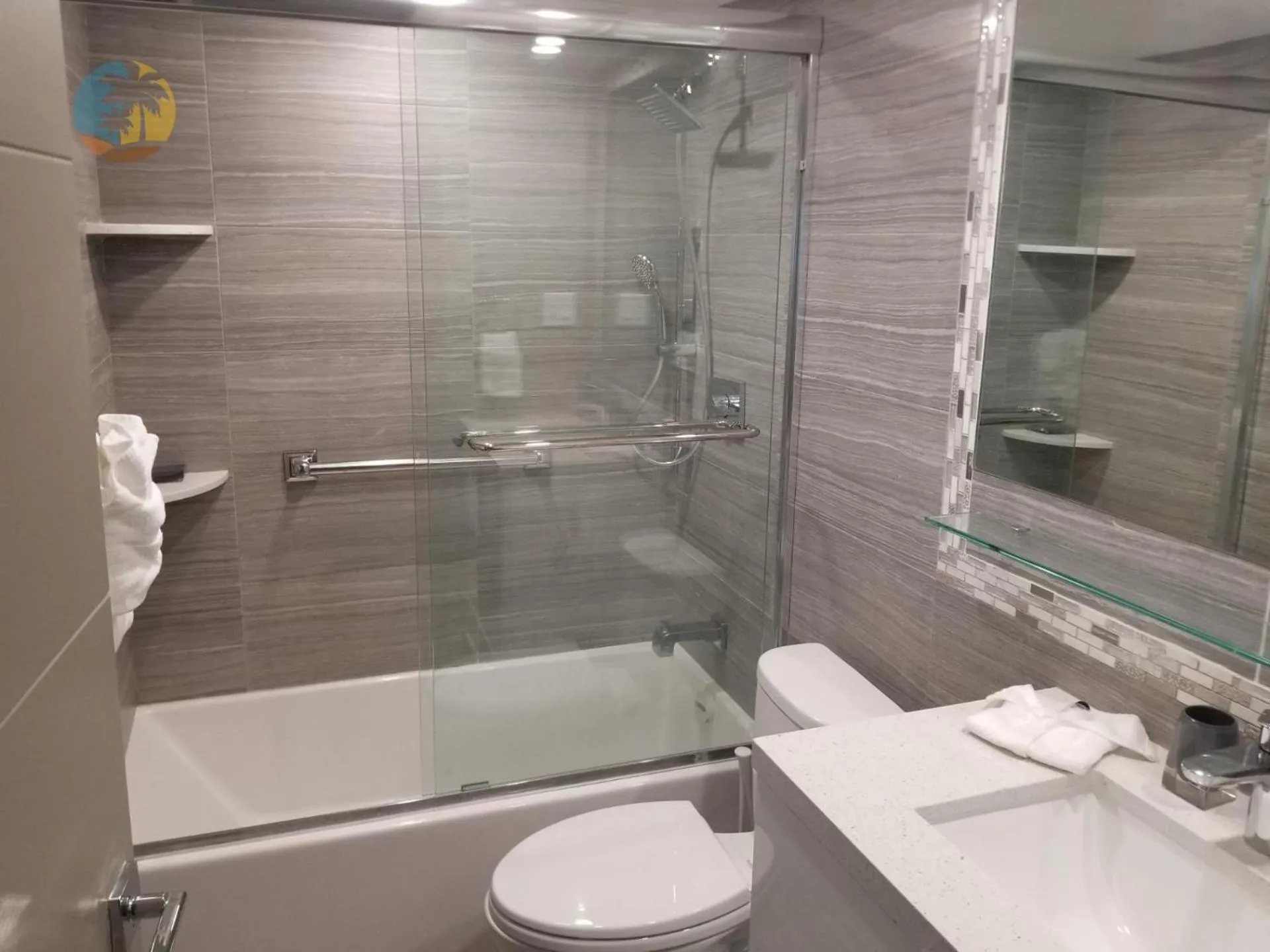 Luxury Beach Resort - HORA RENTALS