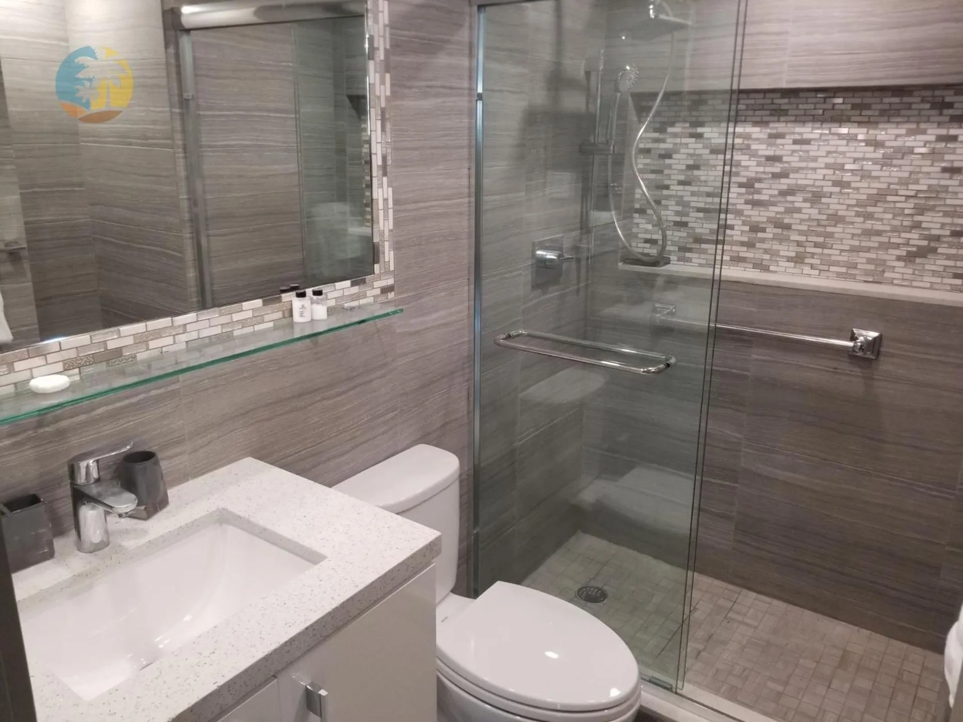 Luxury Beach Resort - HORA RENTALS