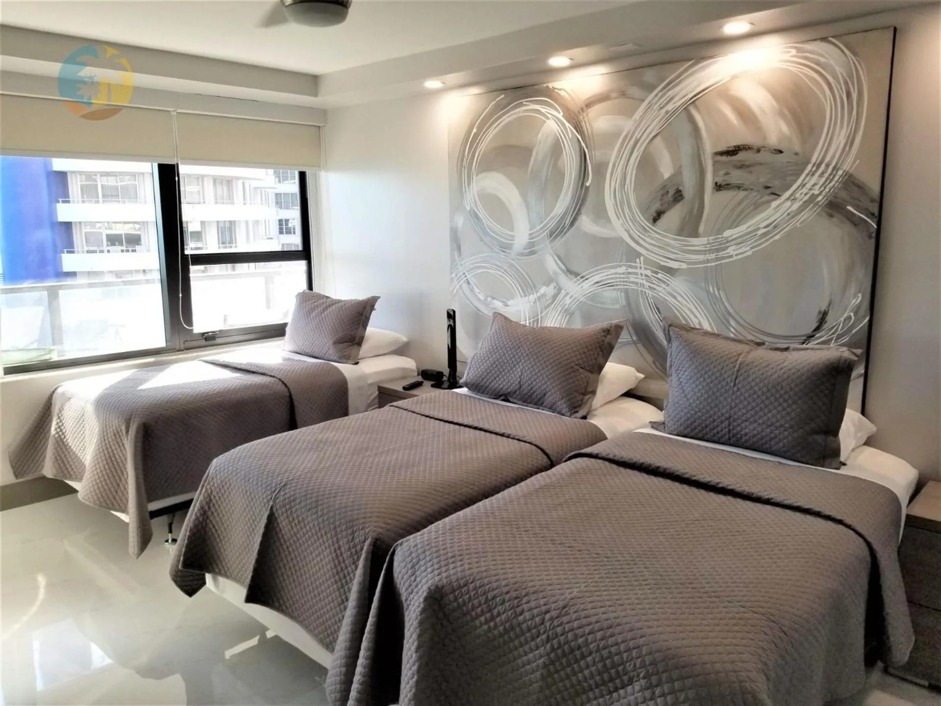 Bed in Luxury Beach Resort - HORA RENTALS