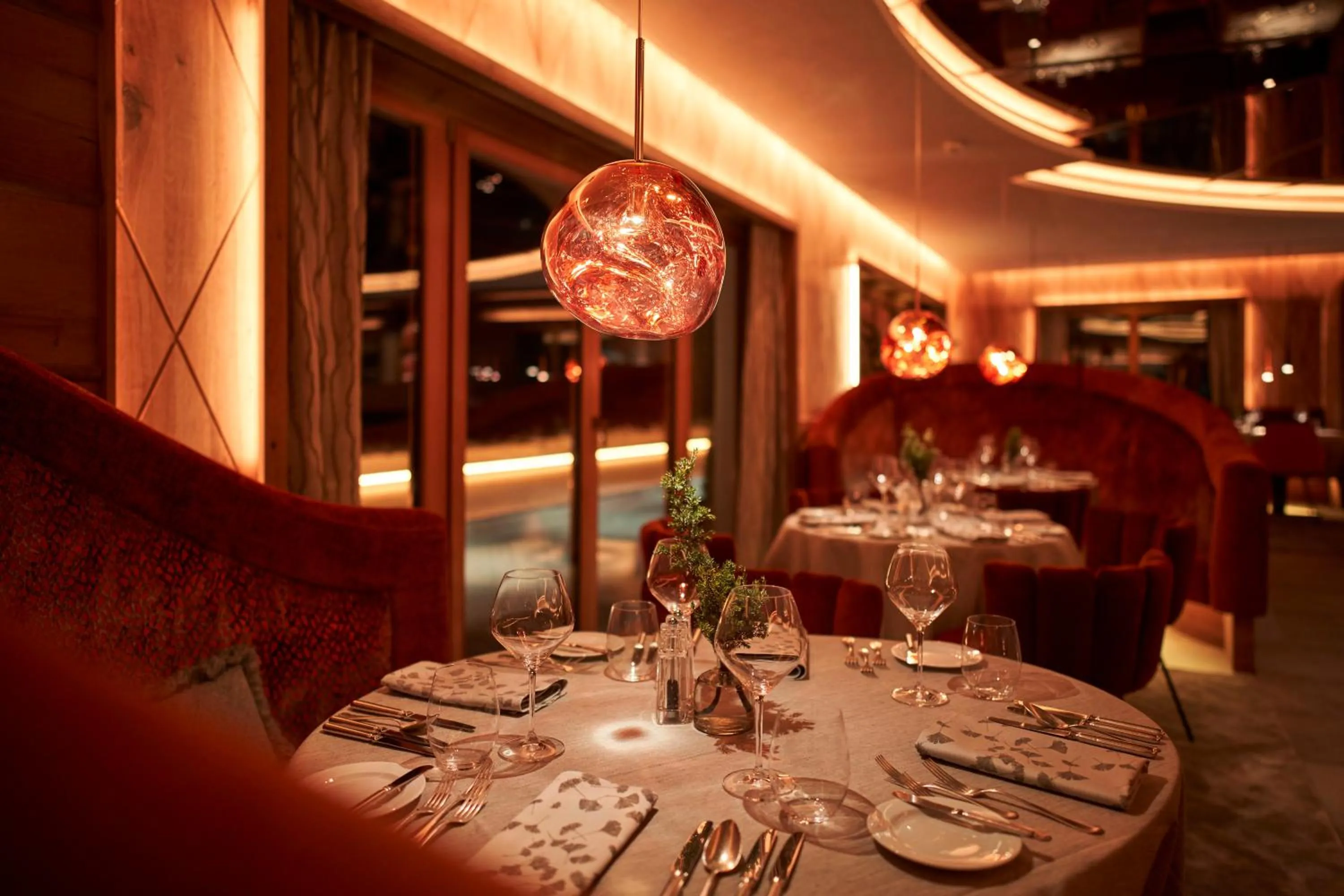 Restaurant/places to eat in Hotel Auriga