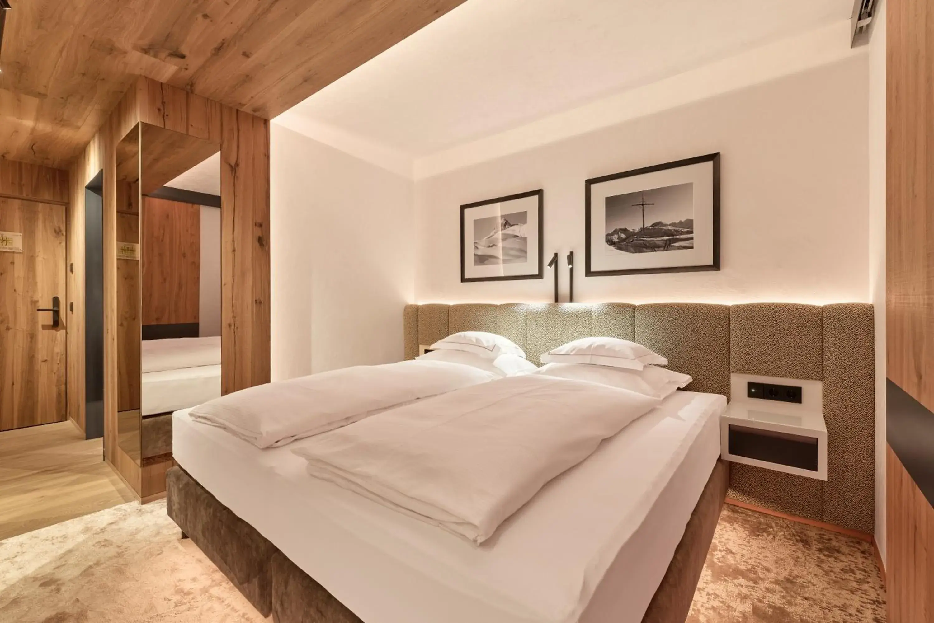 Senior Suite in Hotel Auriga Senior Suite in Hotel Auriga