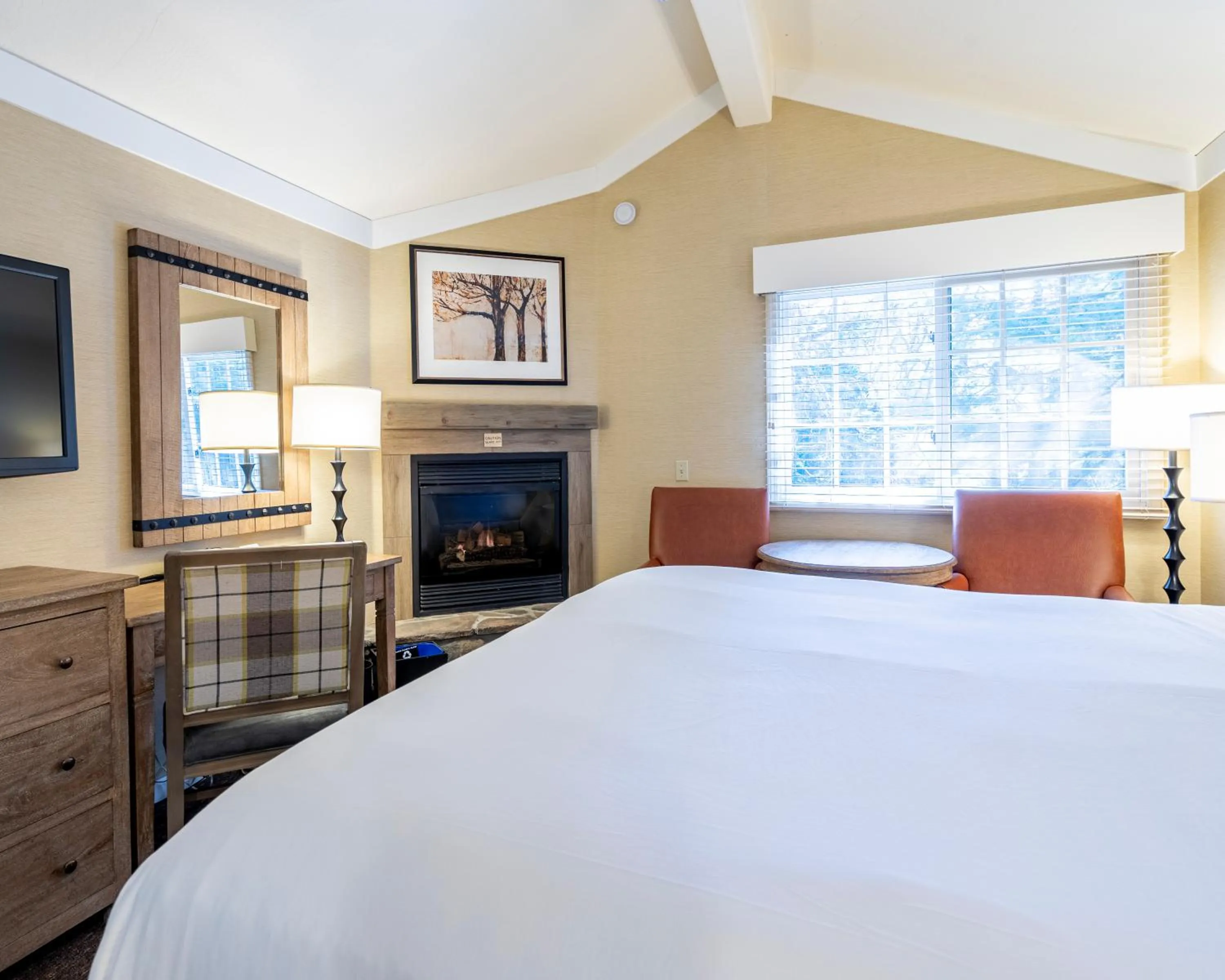 Bedroom, Bed in Tenaya at Yosemite