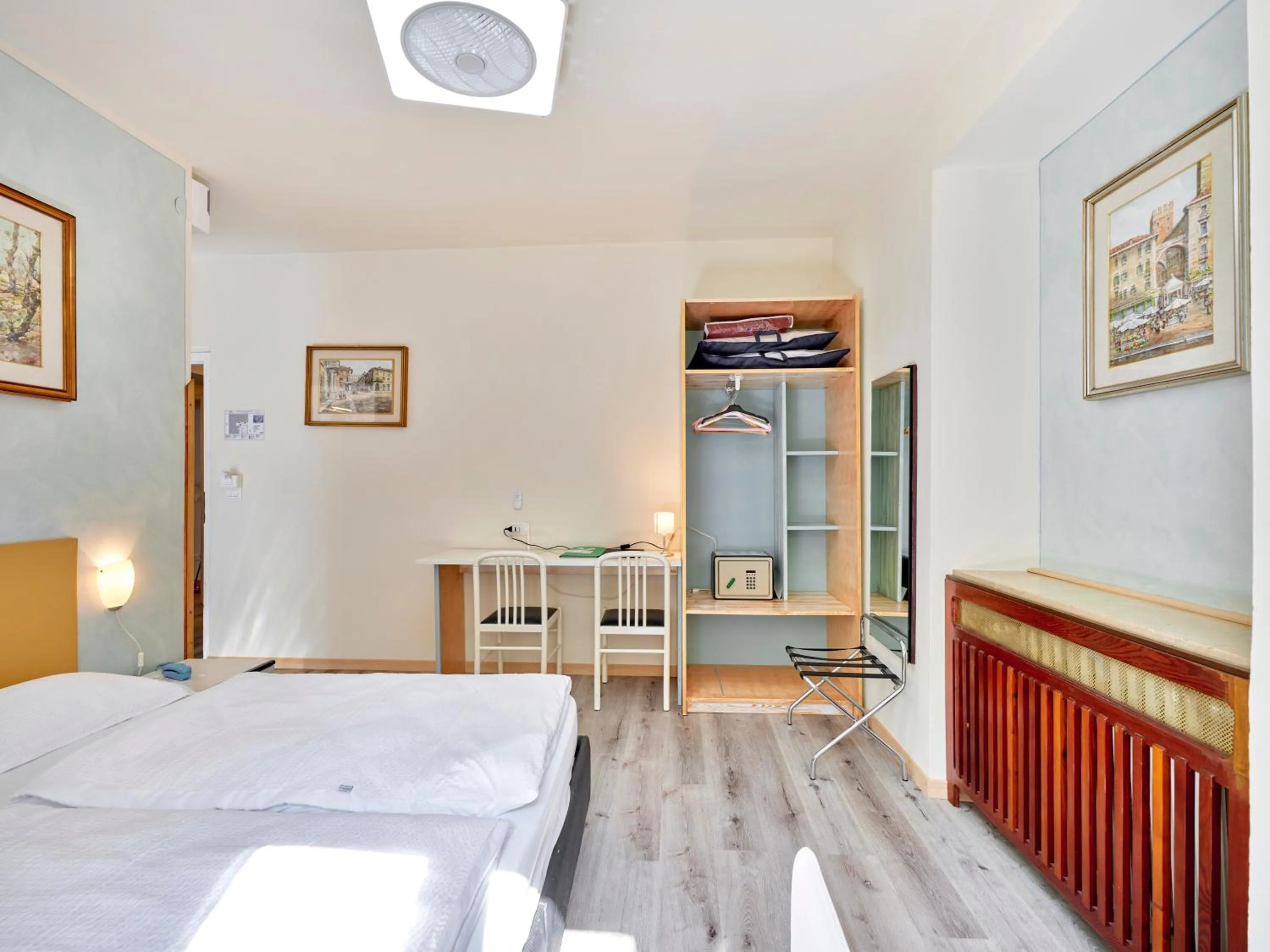 Bed in Hotel San Marco