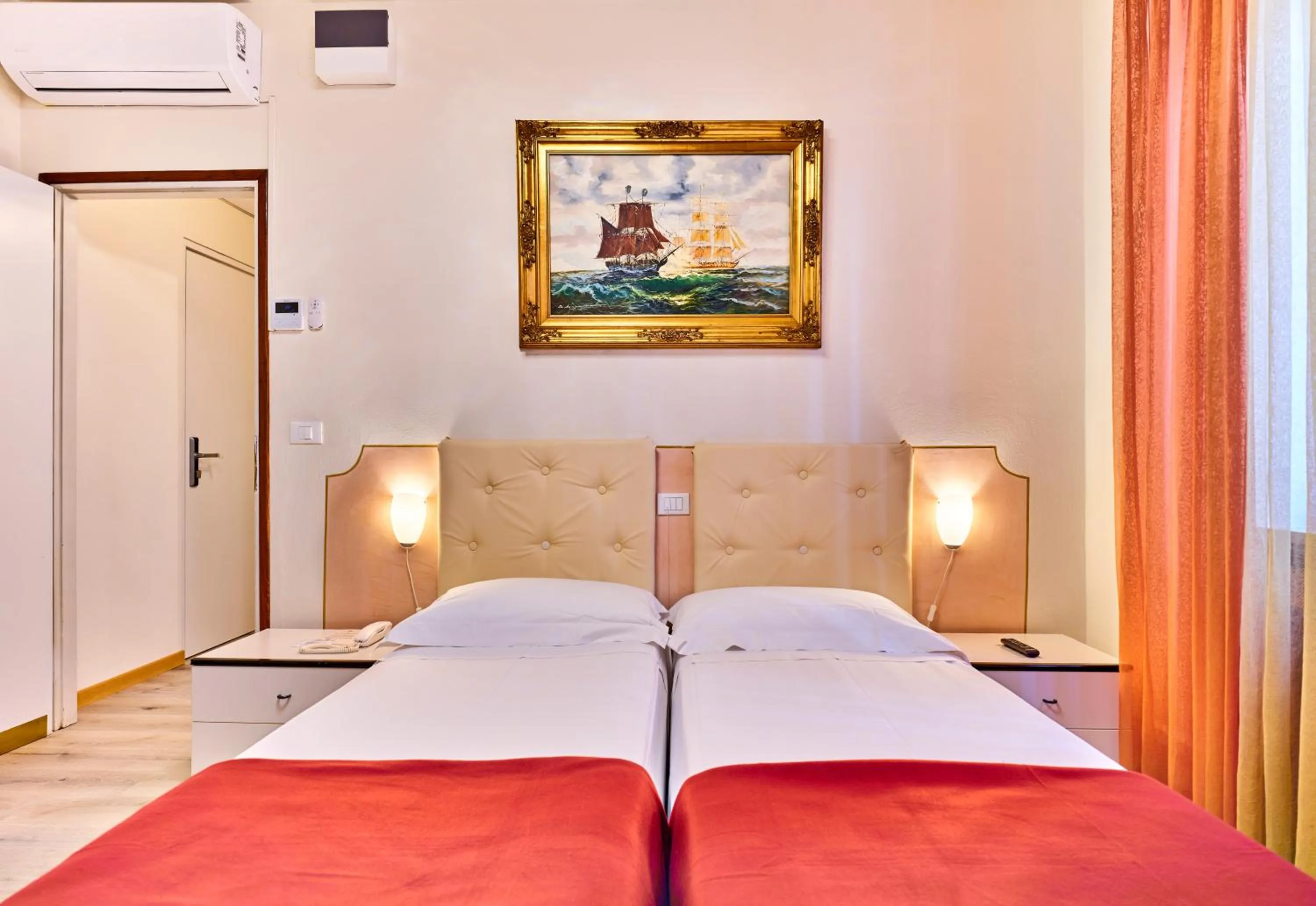 Bed in Hotel San Marco