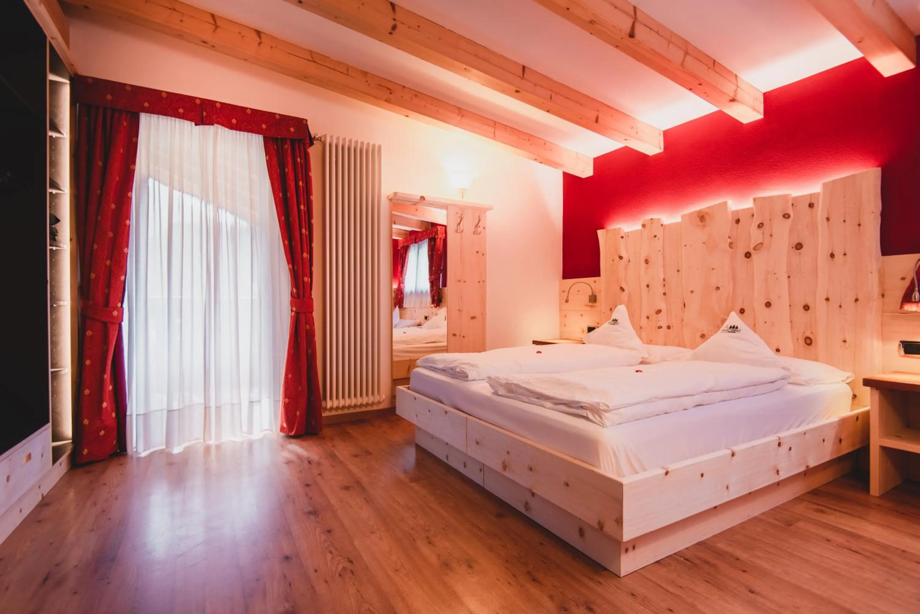 Bedroom in Hotel Zirmes