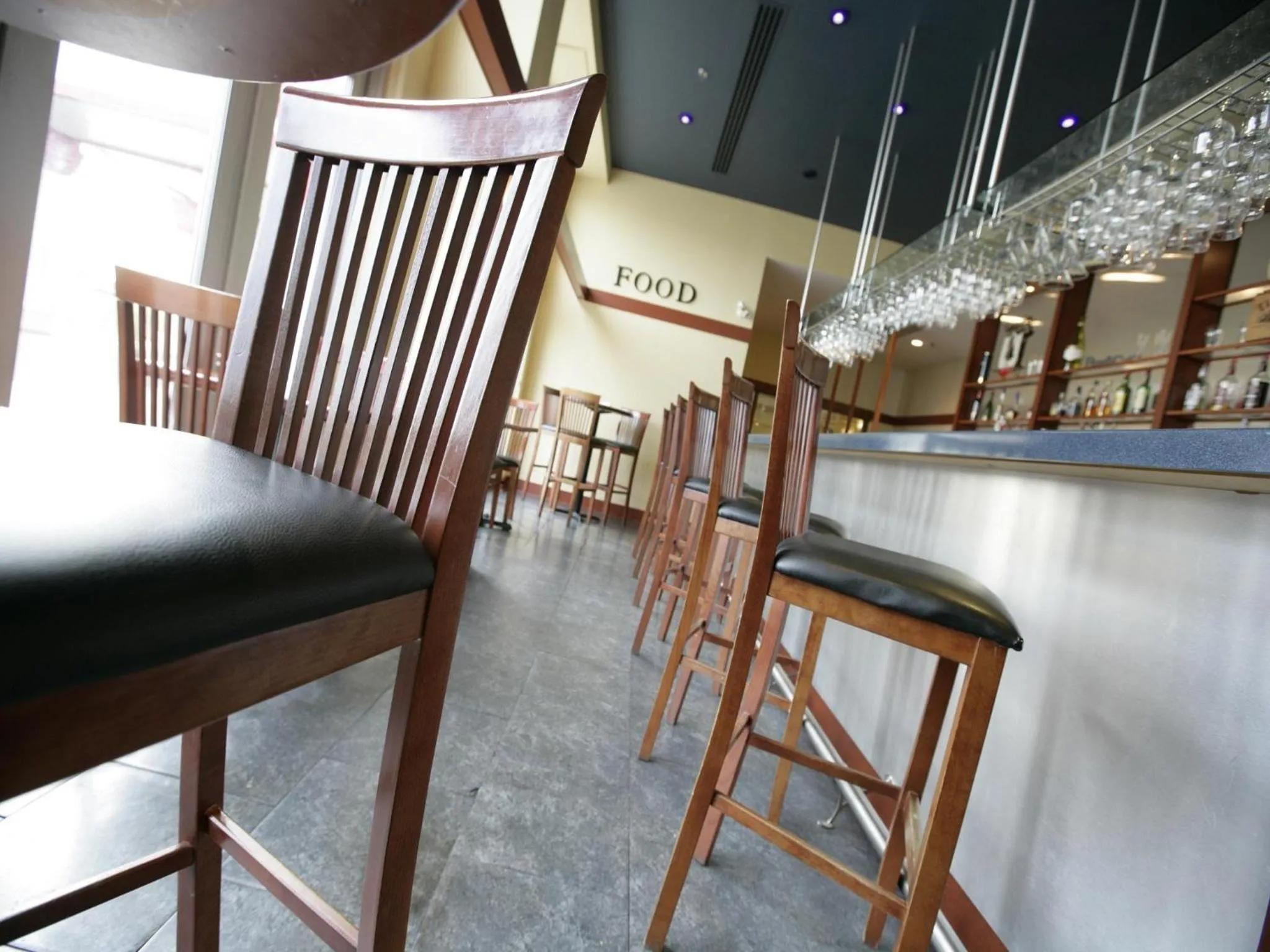 Lounge or bar in Future Inns Halifax Hotel & Conference Centre