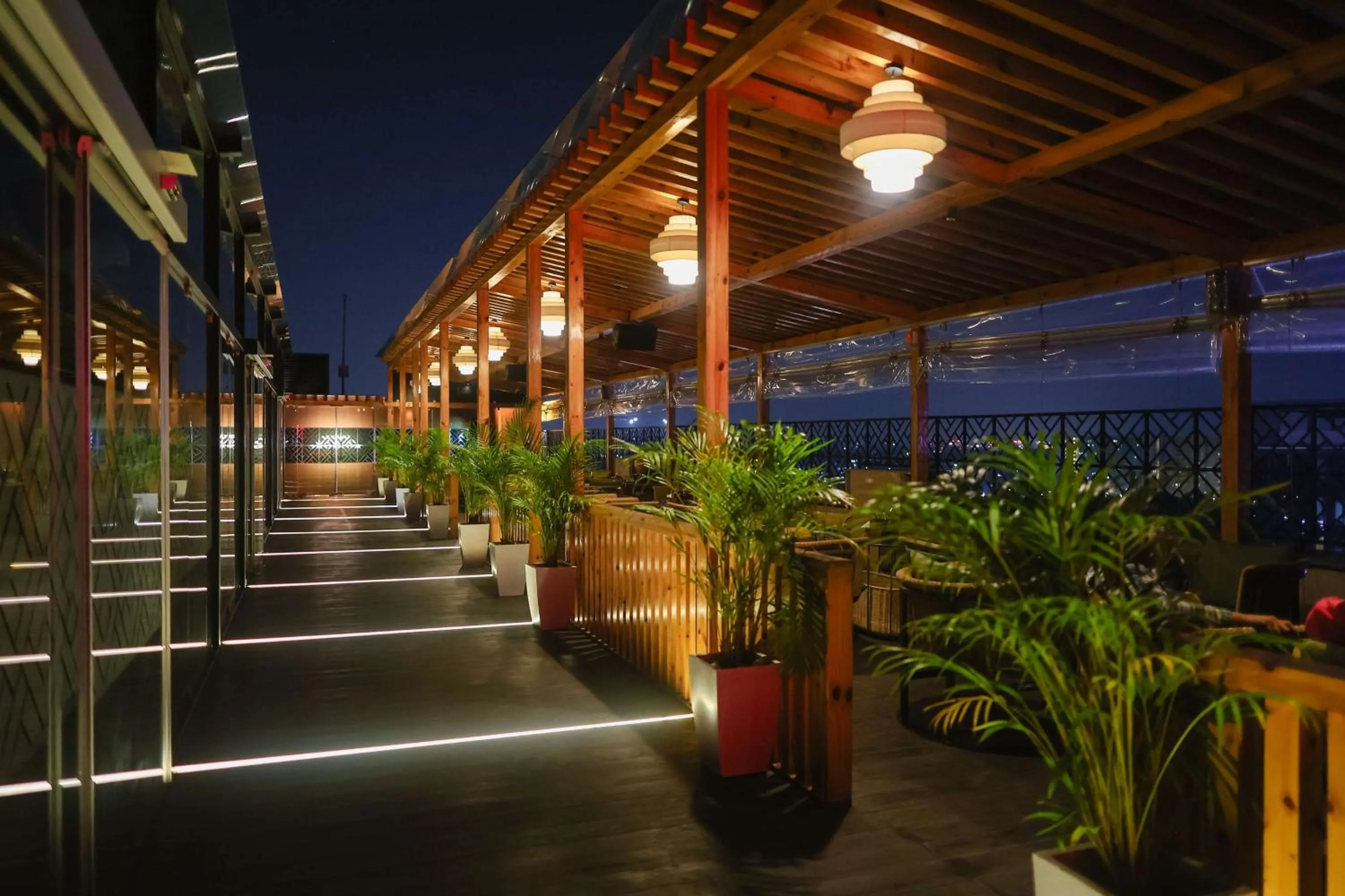 Restaurant/places to eat in Hilton Chennai