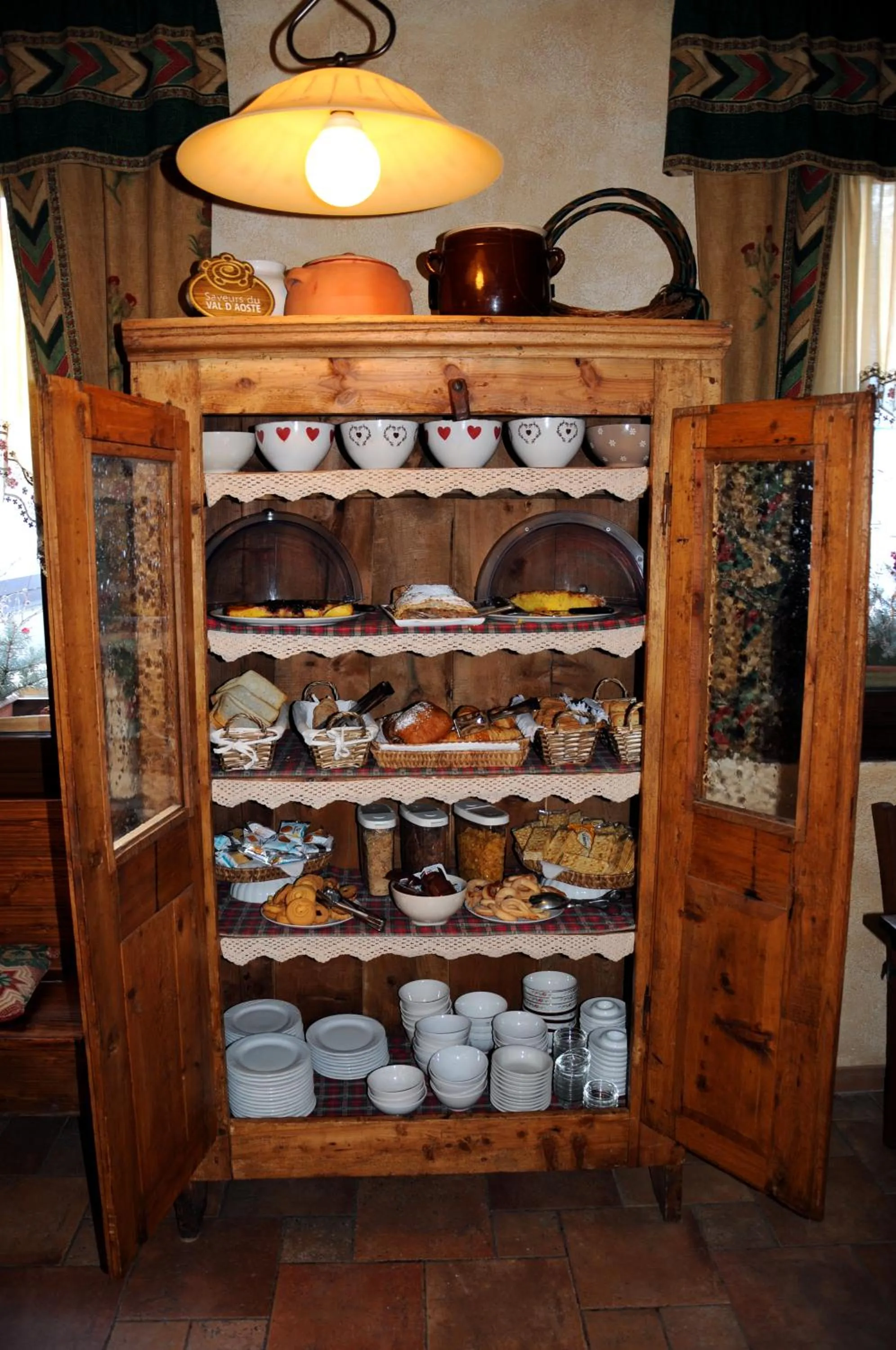 Breakfast in Hotel Della Nouva