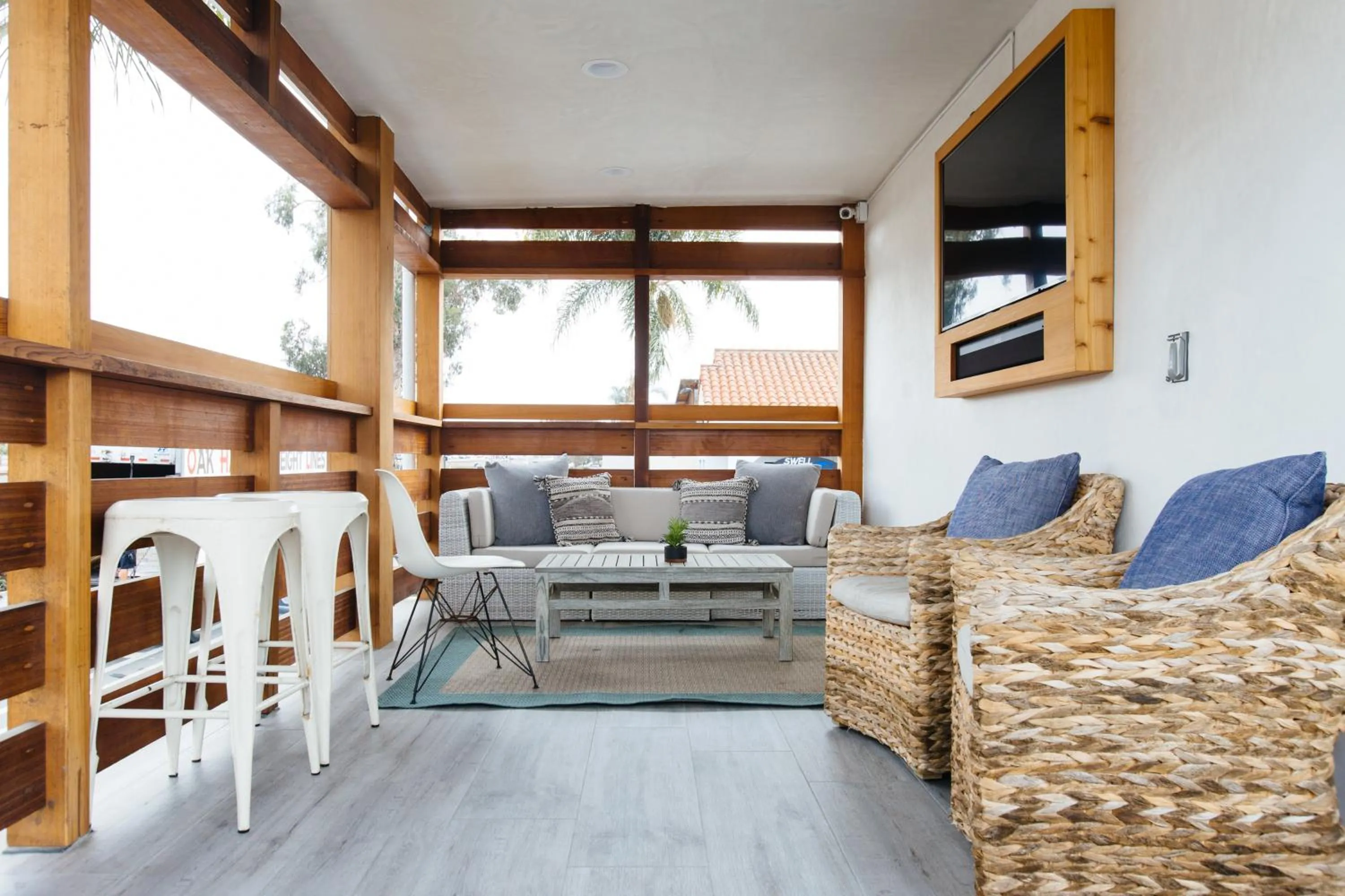 Communal lounge/ TV room in Surfhouse