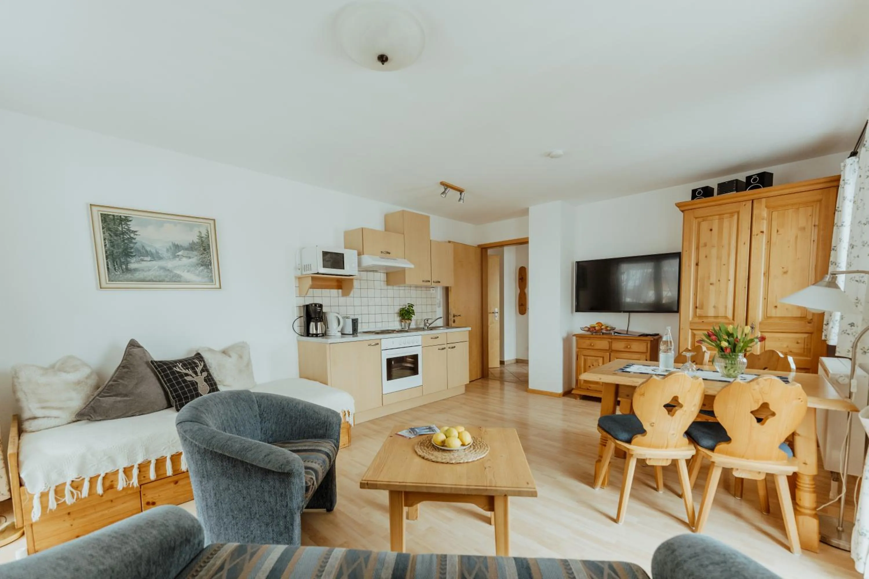 Kitchen or kitchenette in Schwarzwald-Hotel Kraeutle