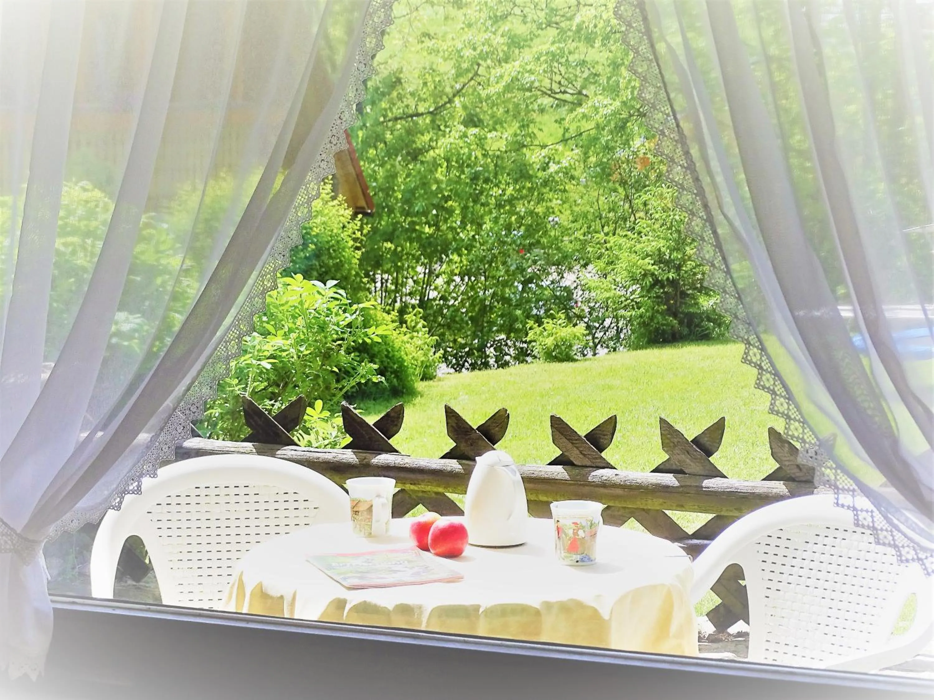 Patio in Schwarzwald-Hotel Kraeutle