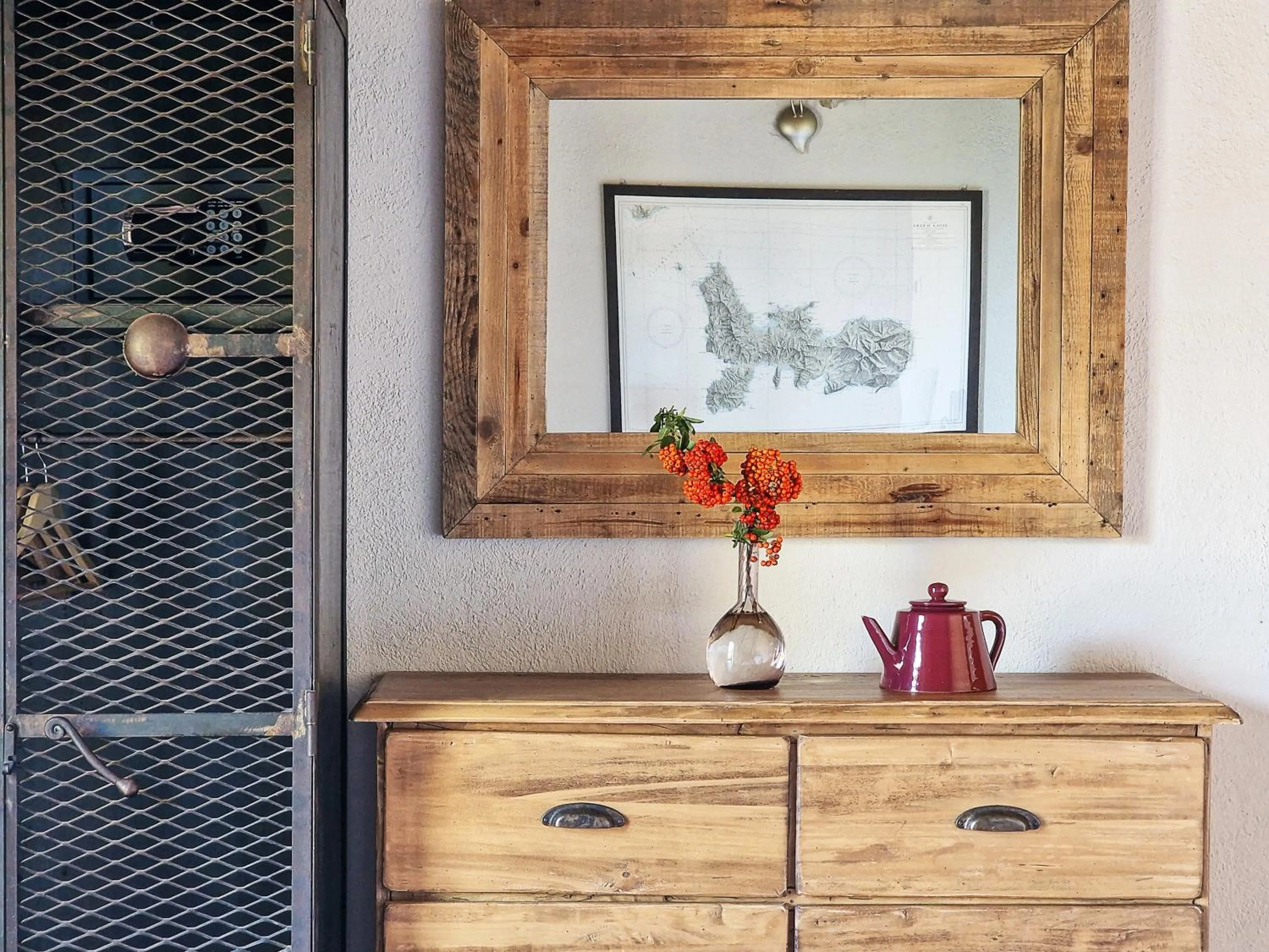 Decorative detail in Hotel Cernia Isola Botanica