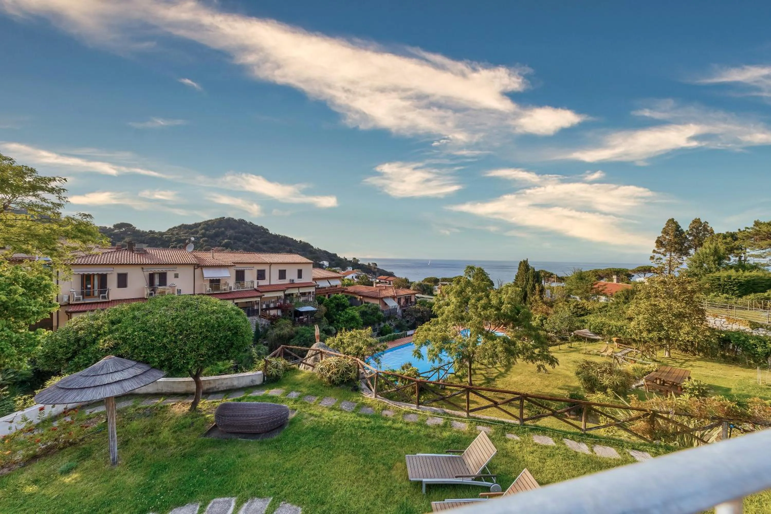 Property building in Hotel Cernia Isola Botanica