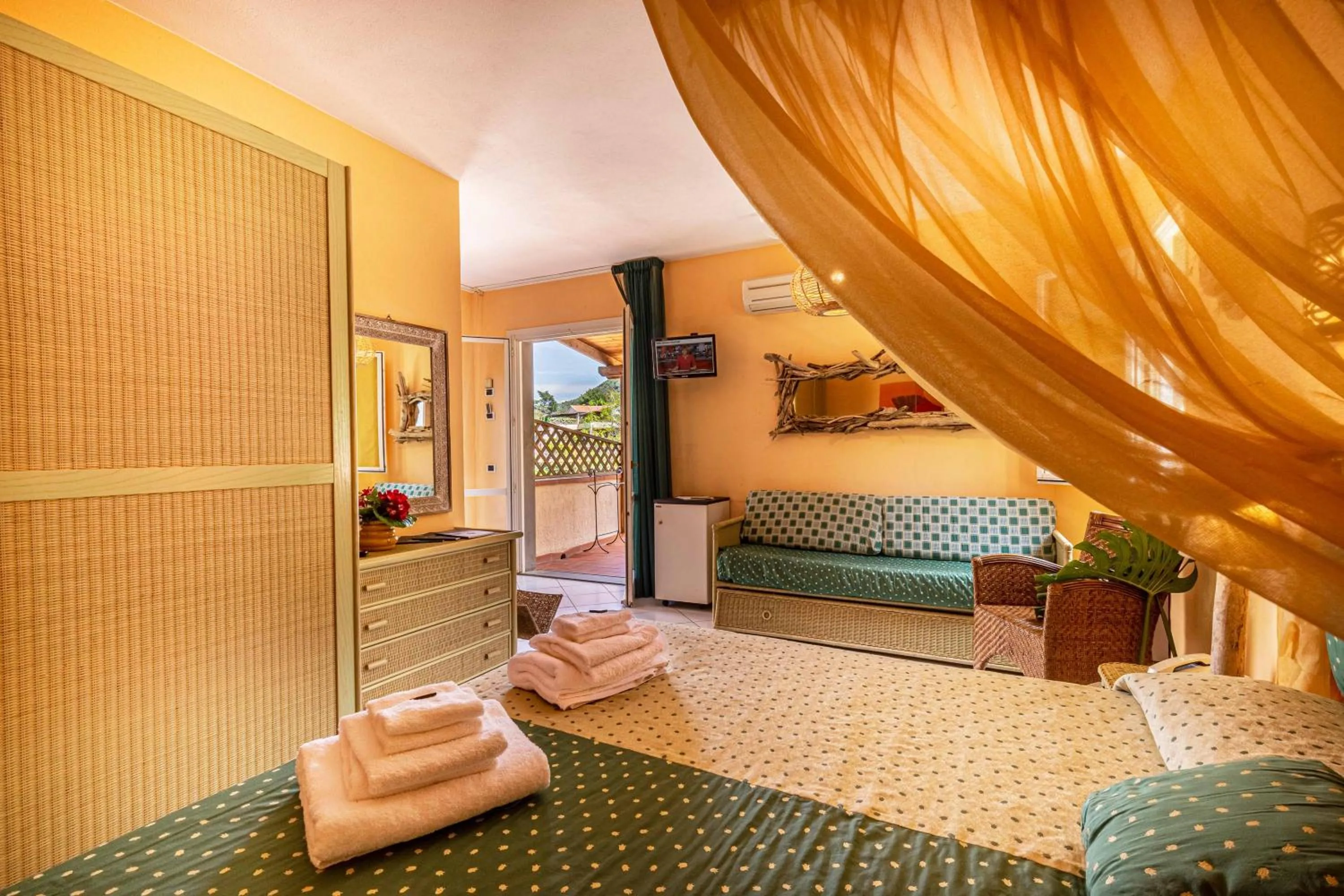 Bed in Hotel Cernia Isola Botanica