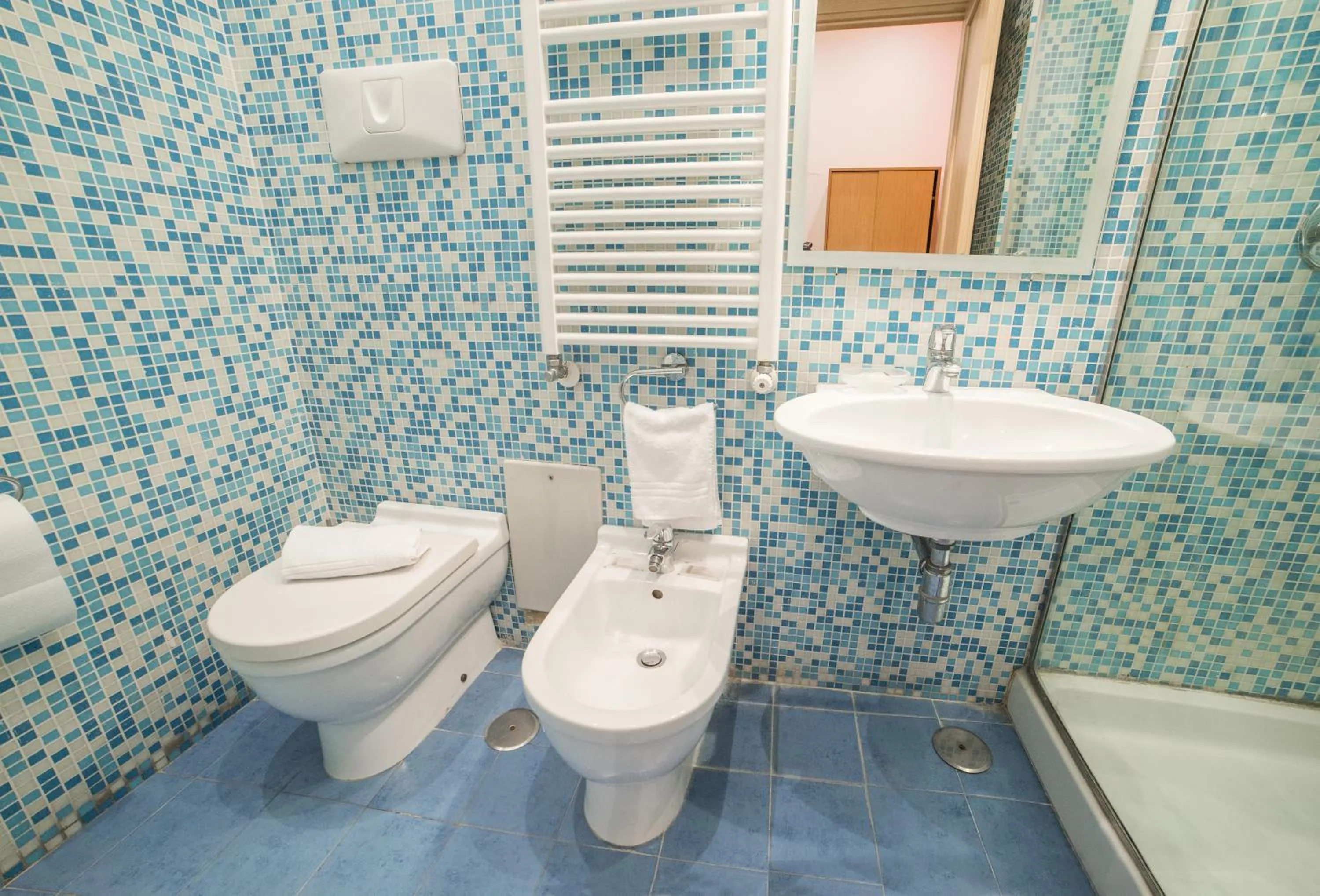 Toilet in B&B Chiaia 32