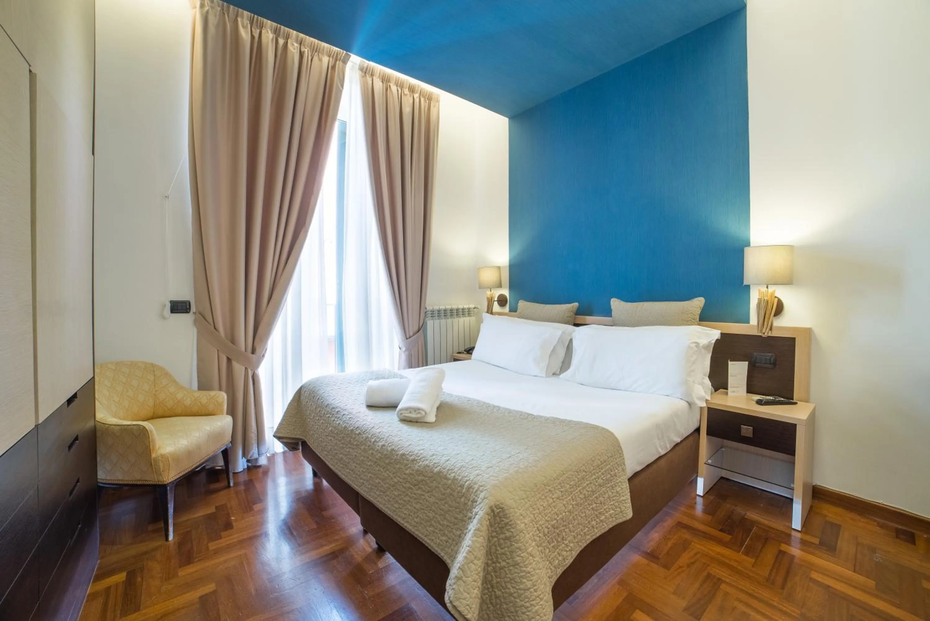 Balcony/Terrace, Bed in B&B Chiaia 32