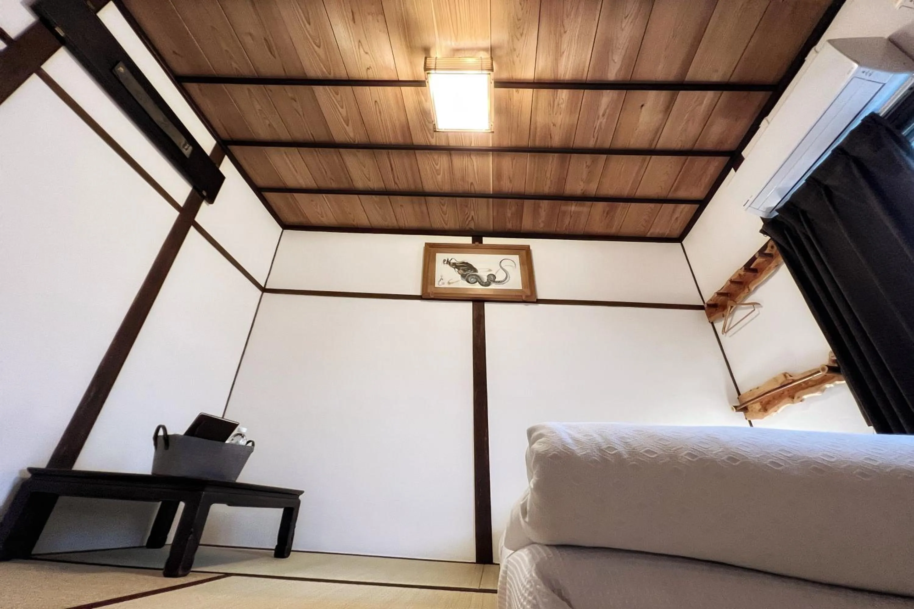 Bed in Bighem Maison