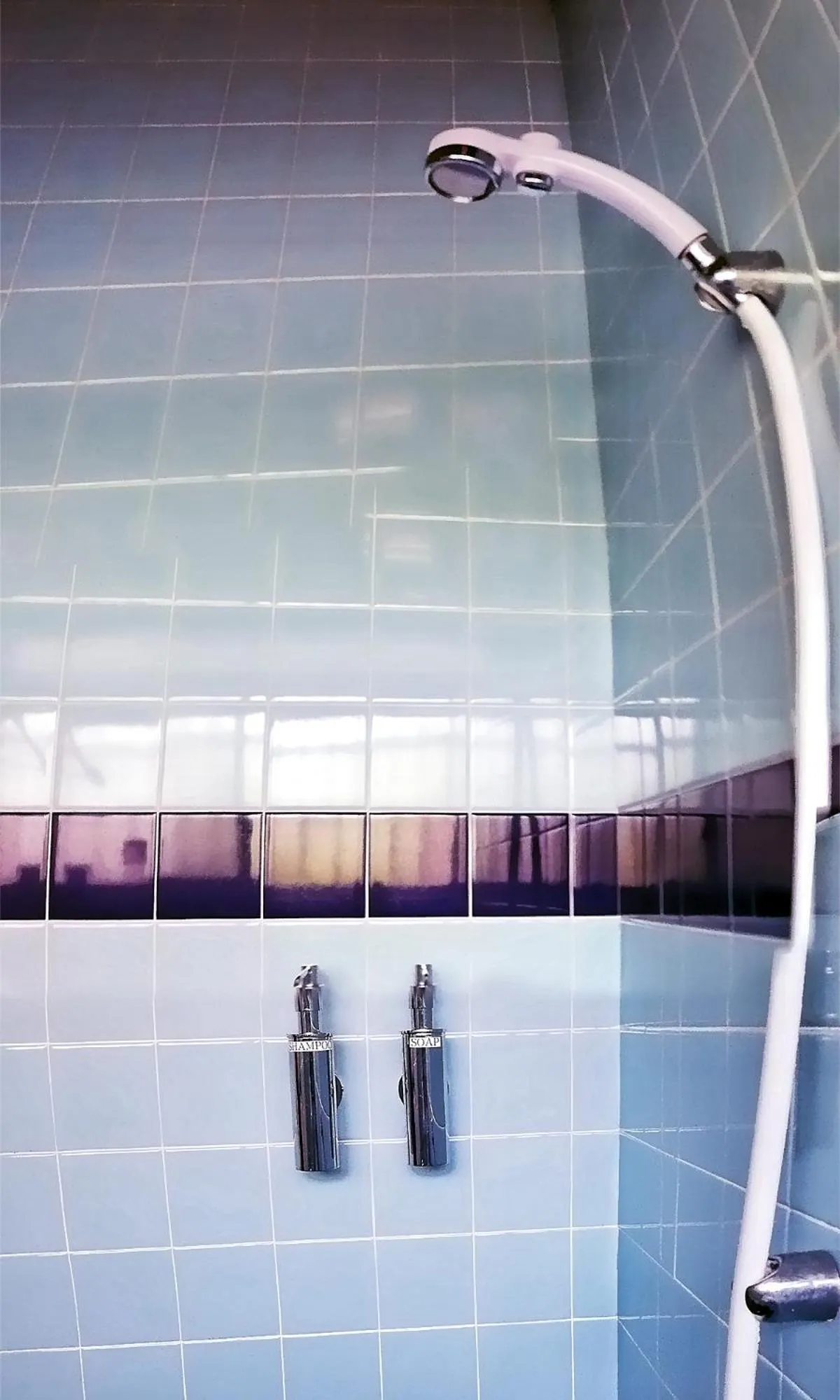 Shower in Bighem Maison