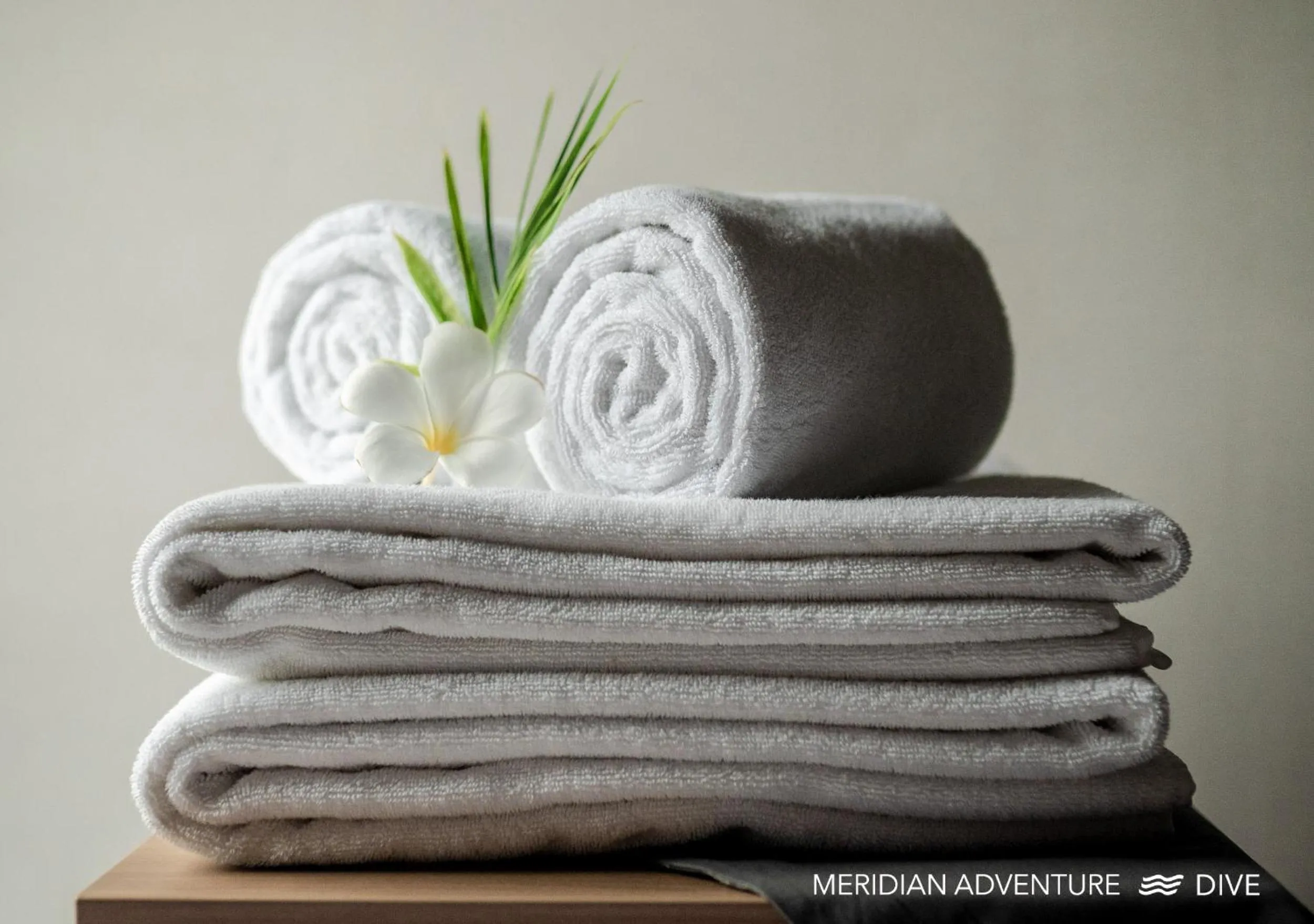 Shower in Meridian Adventure Marina Club & Resort