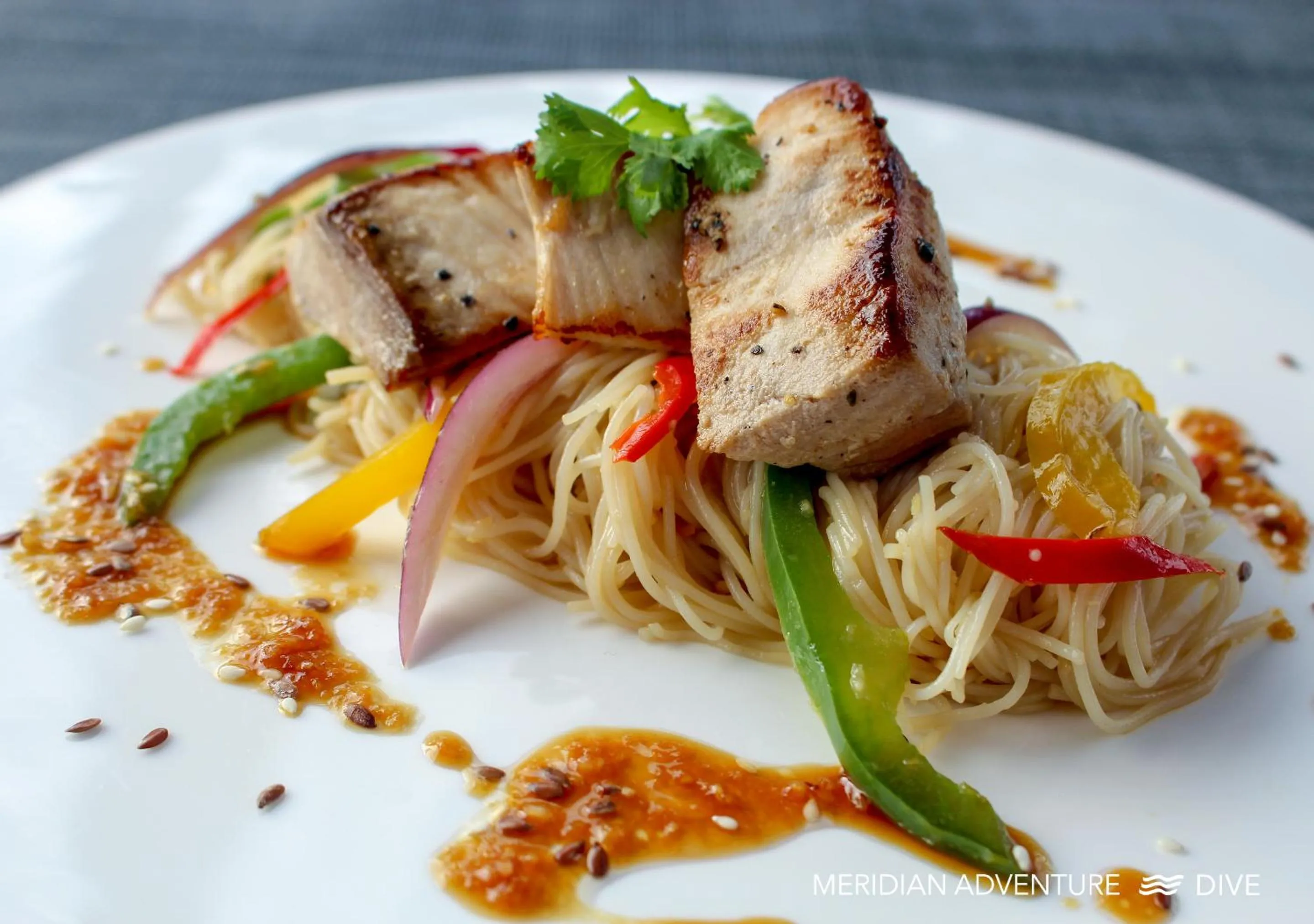 Food and drinks in Meridian Adventure Marina Club & Resort