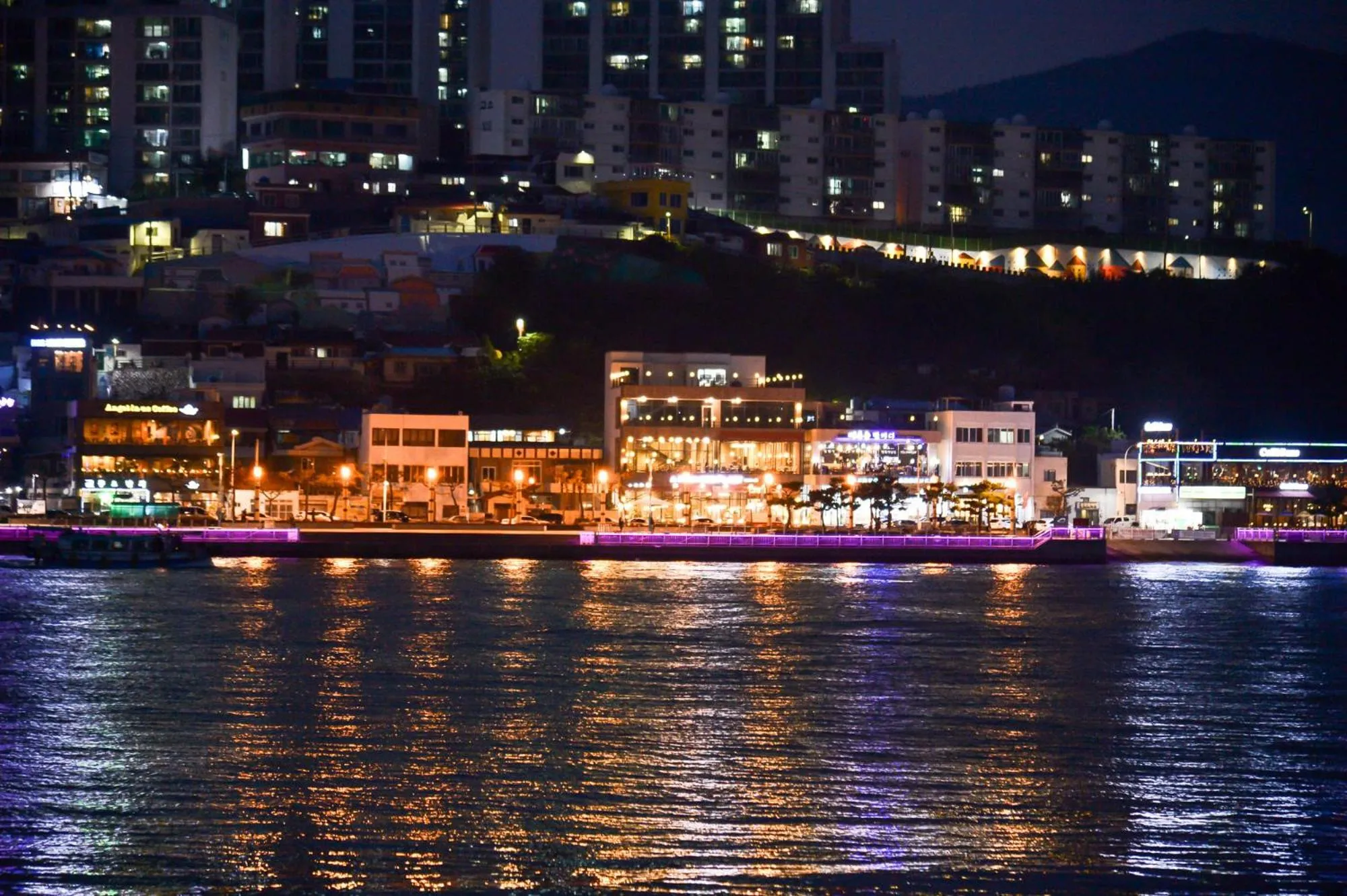 Property building in Lium Spa Hostel