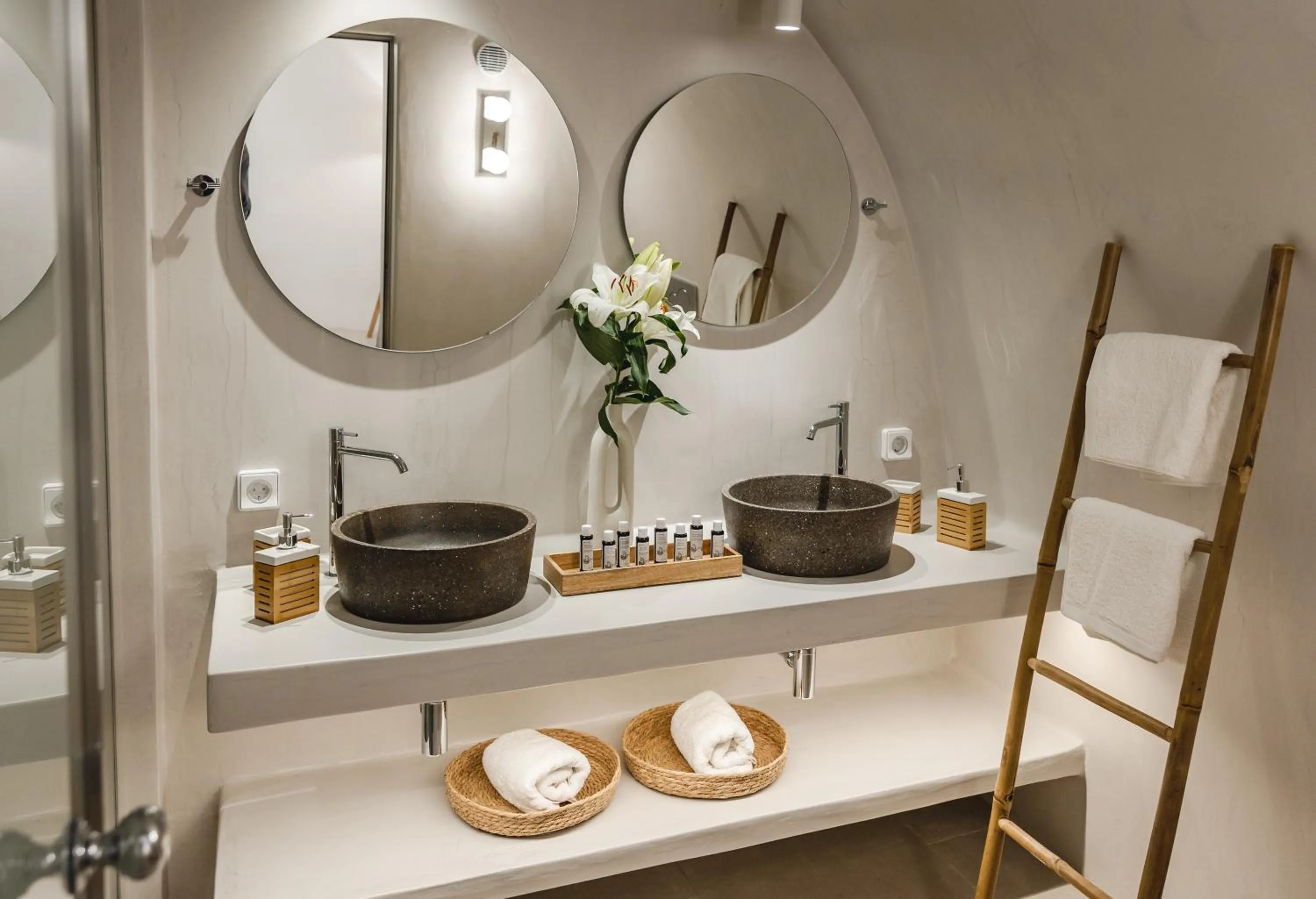 Bathroom in Oia Mare Villas