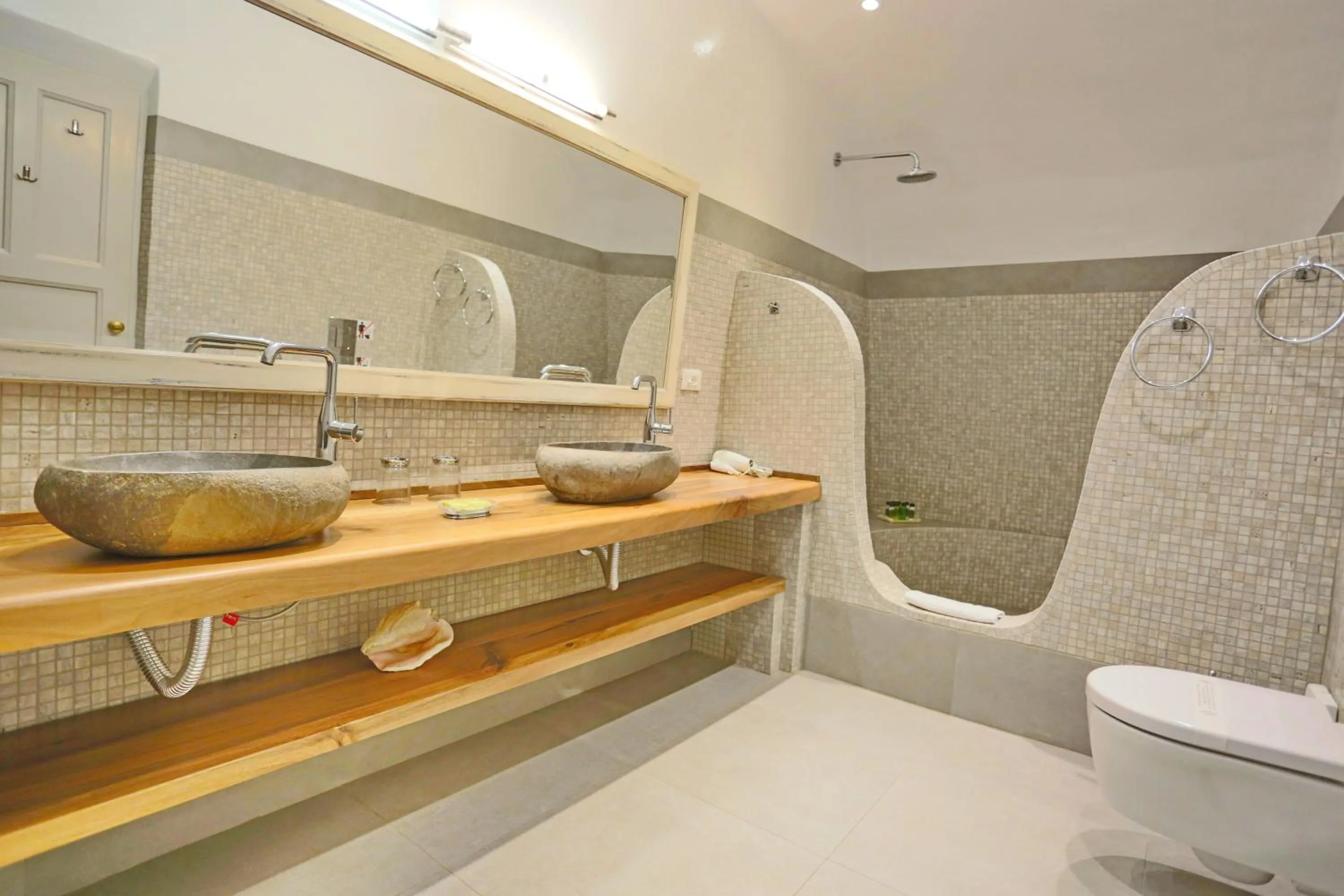 Bathroom in Oia Mare Villas
