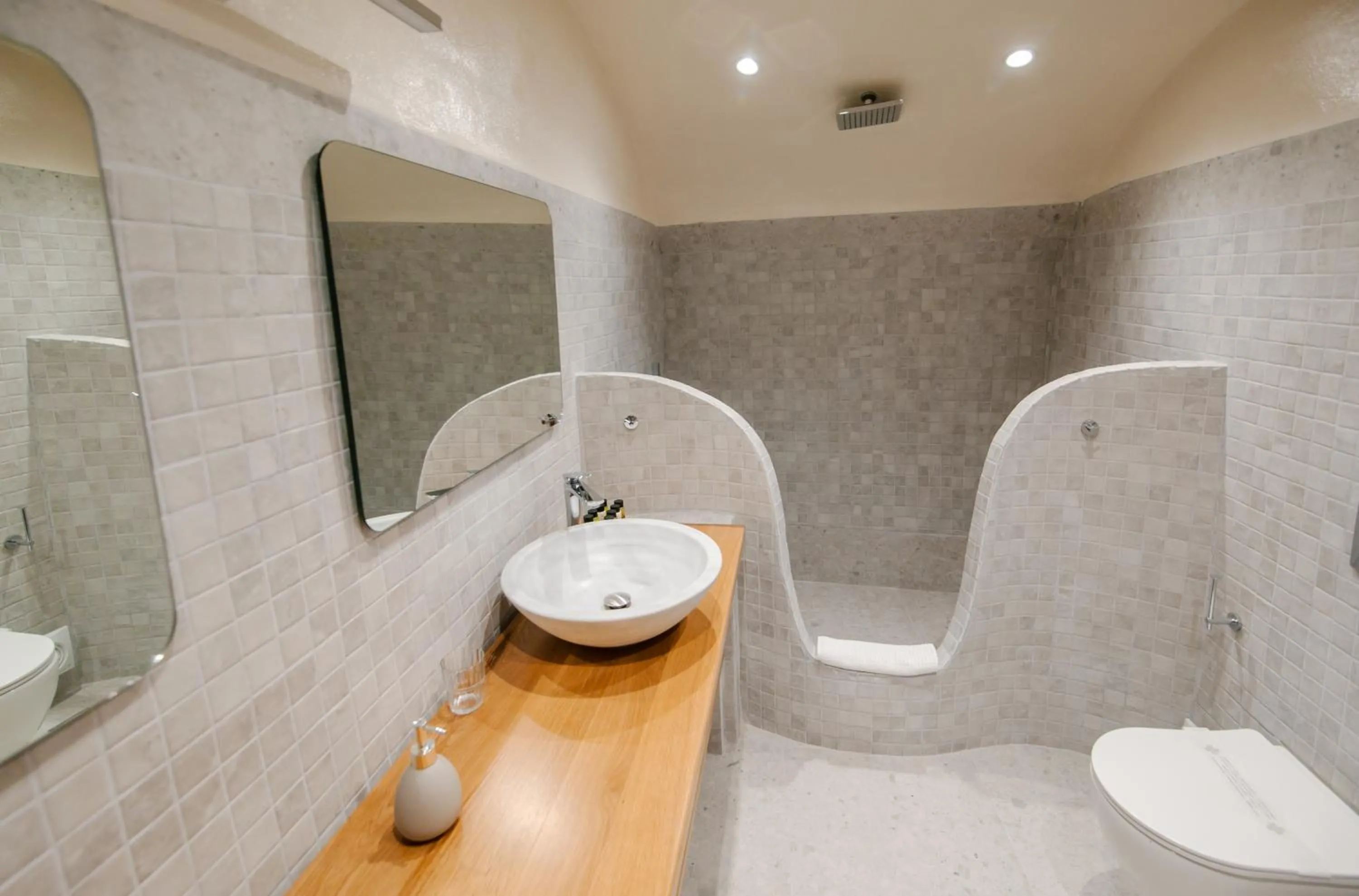 Bathroom in Oia Mare Villas