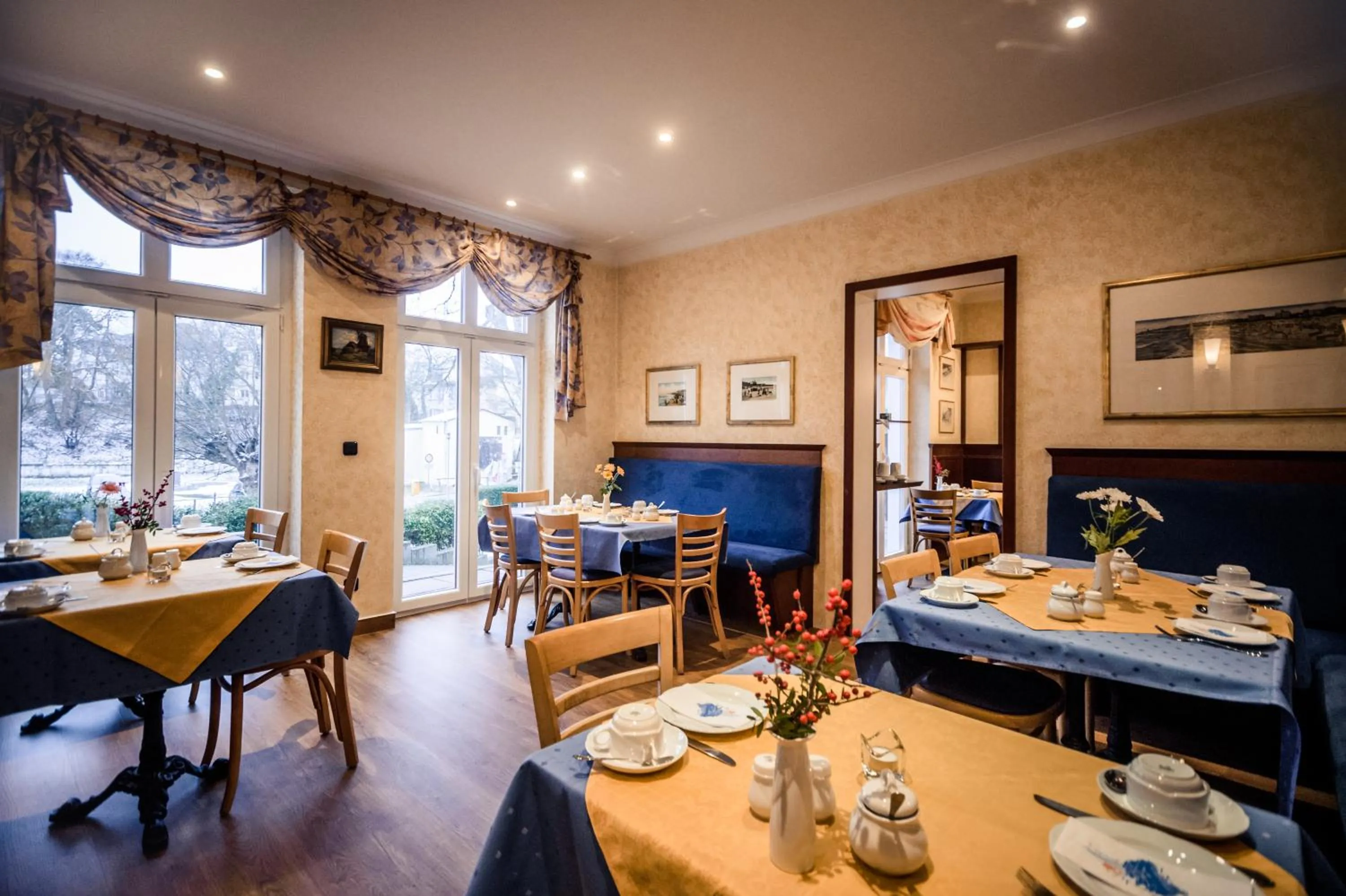 Restaurant/places to eat in Aparthotel Seeschlösschen