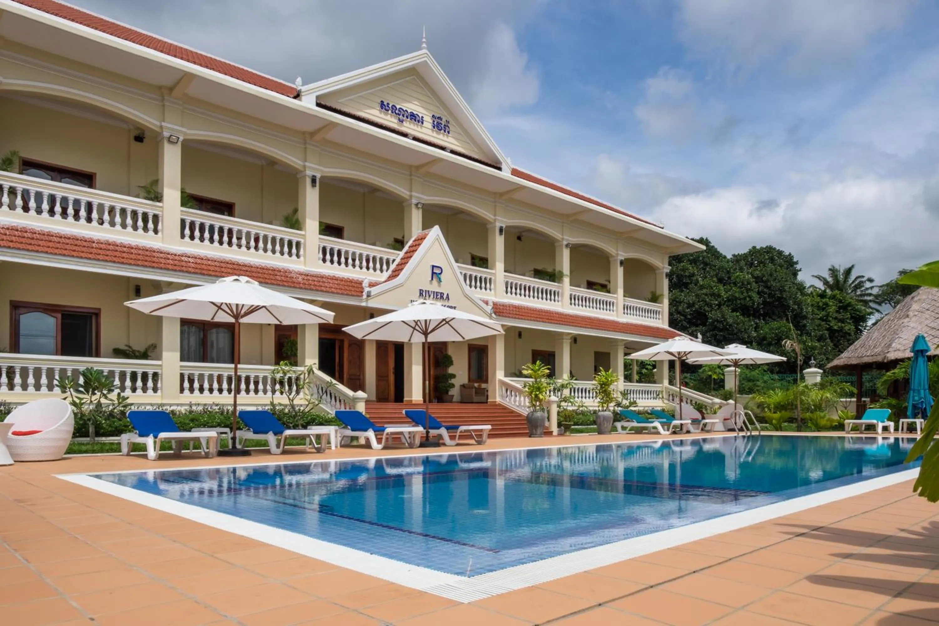 Property building in Riviera Hotel & Resort Kep