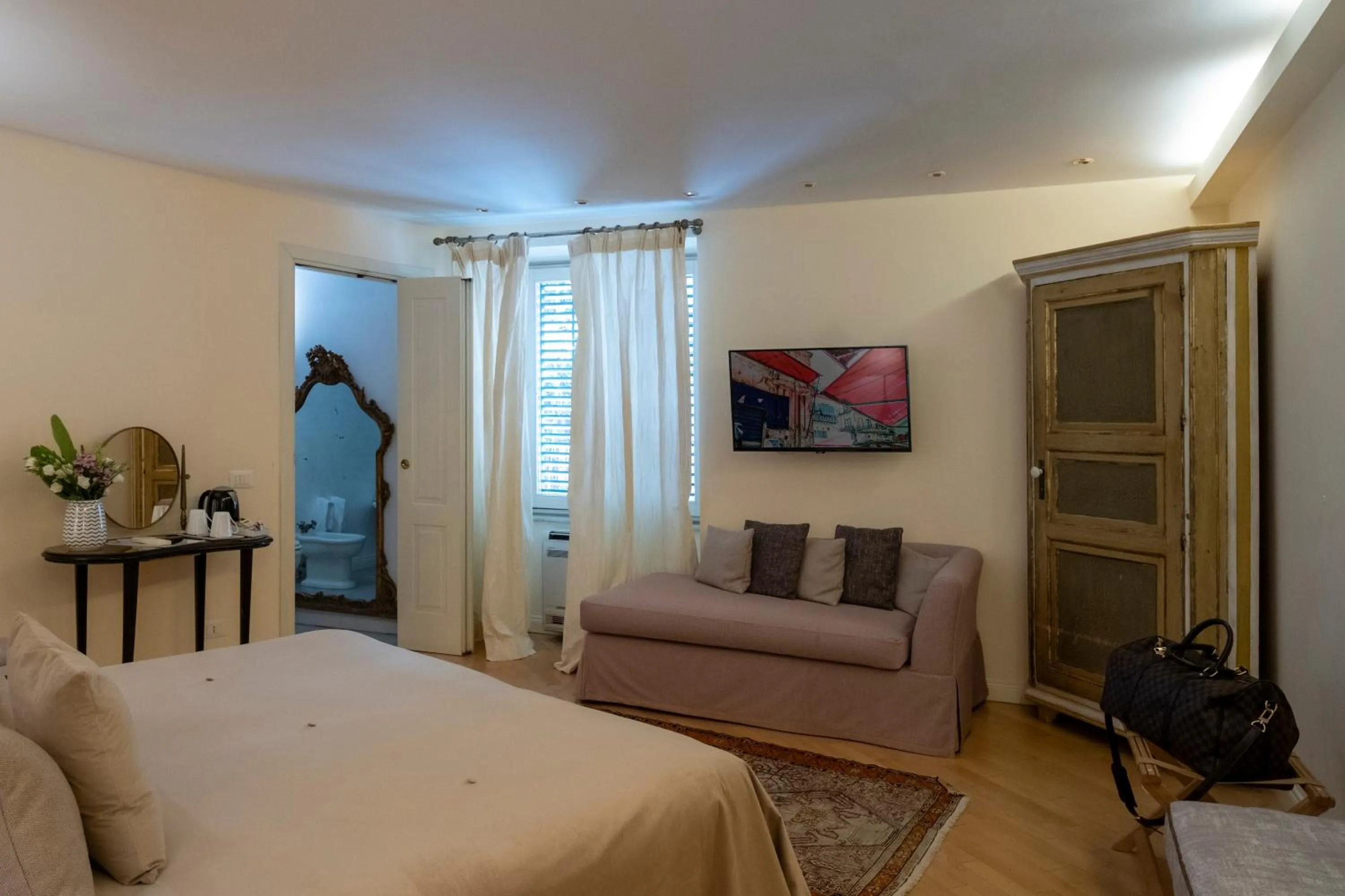 Bed in BB 22 Charming Rooms & Apartments