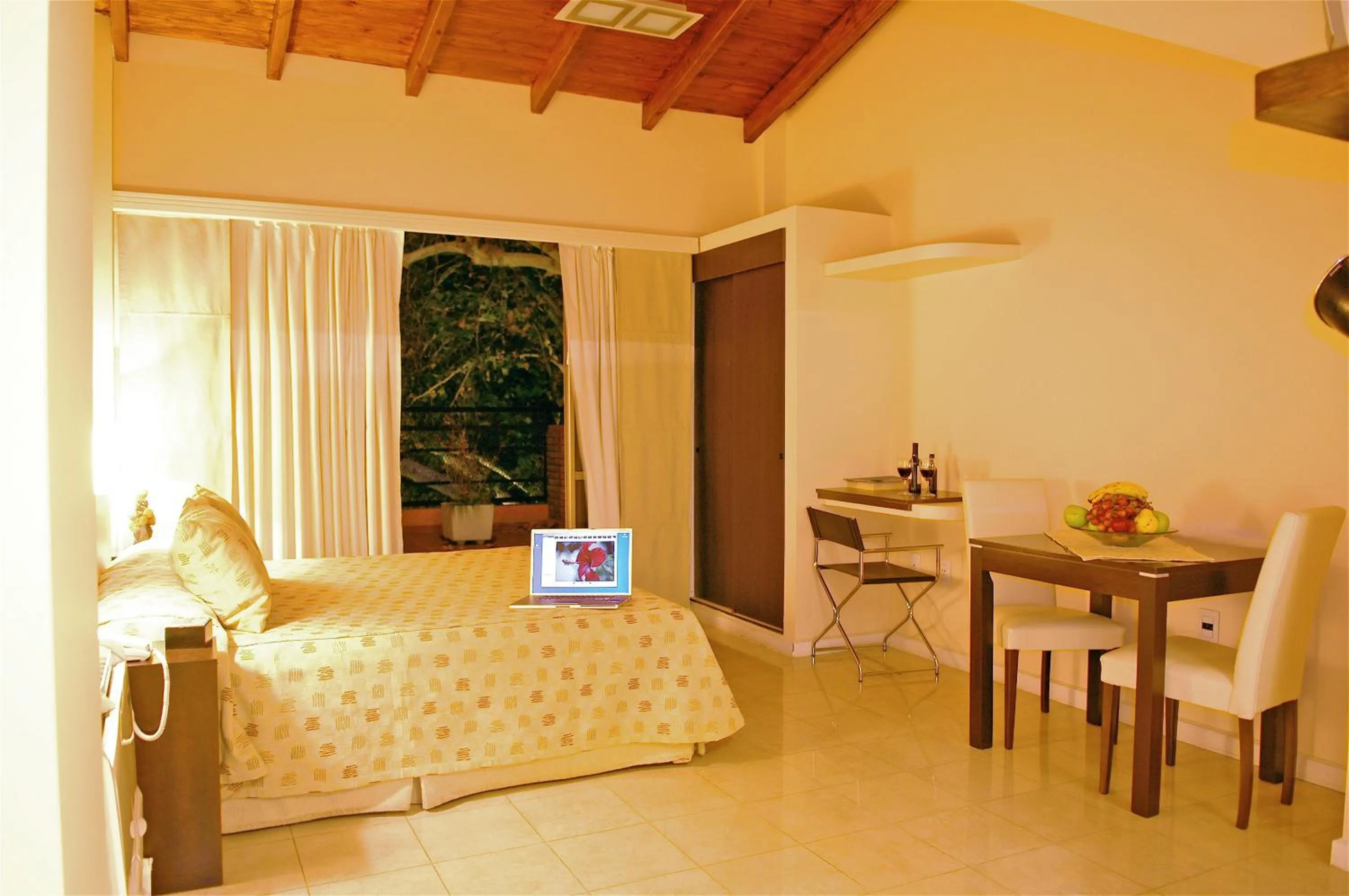 Bedroom in Montañas Azules Apart Hotel