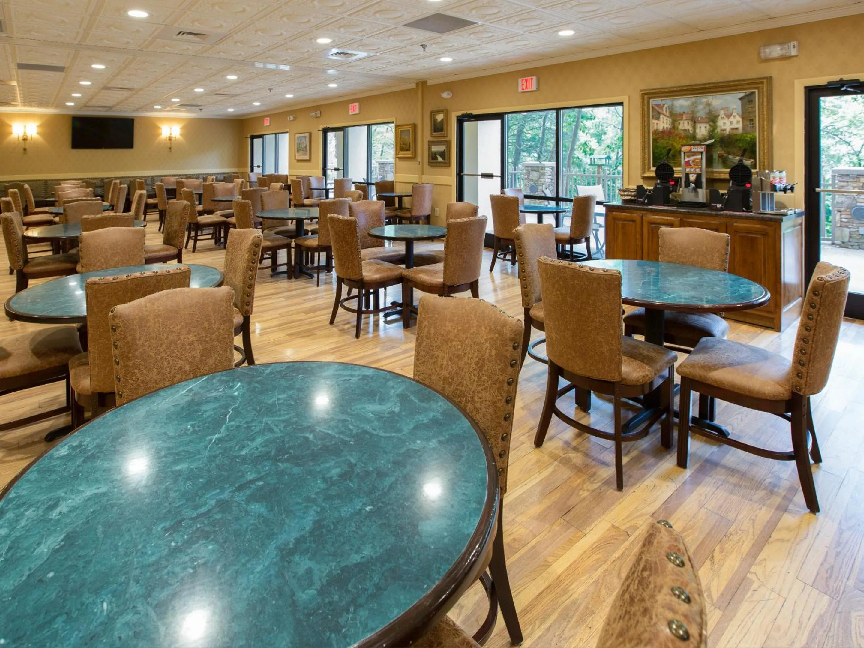 Restaurant/places to eat in Music Road Resort Hotel and Inn