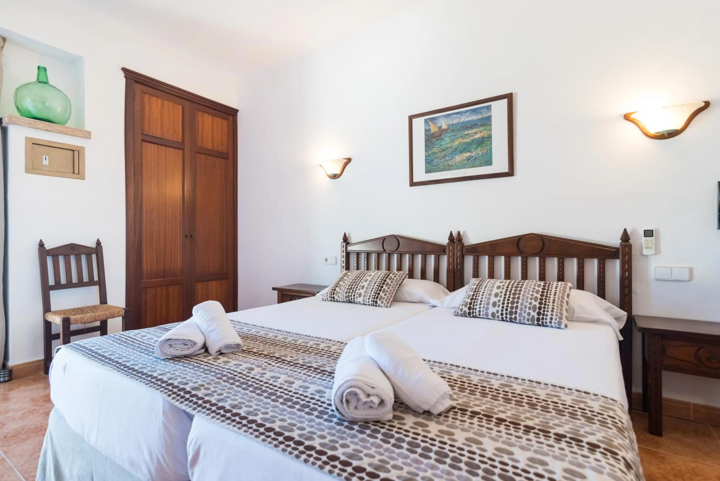 Bed in Hotel Ses Puntetes