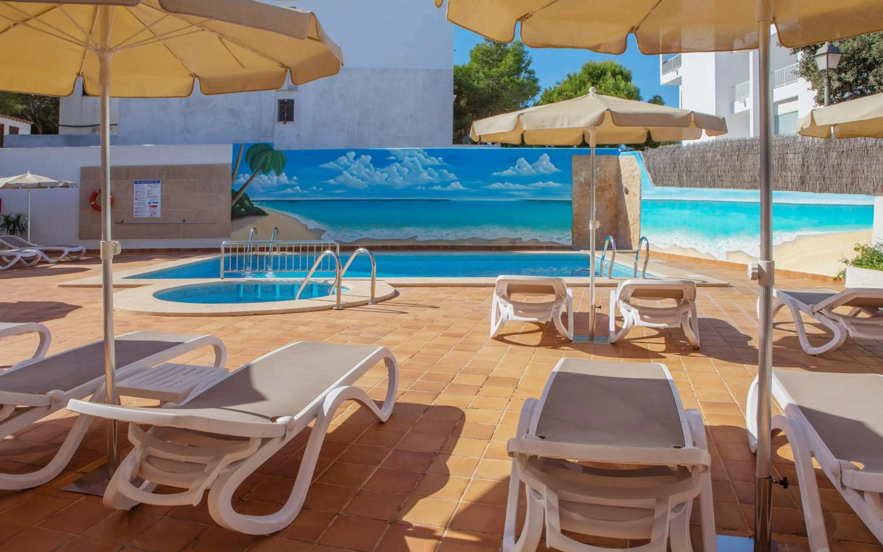 Patio in Hotel Ses Puntetes