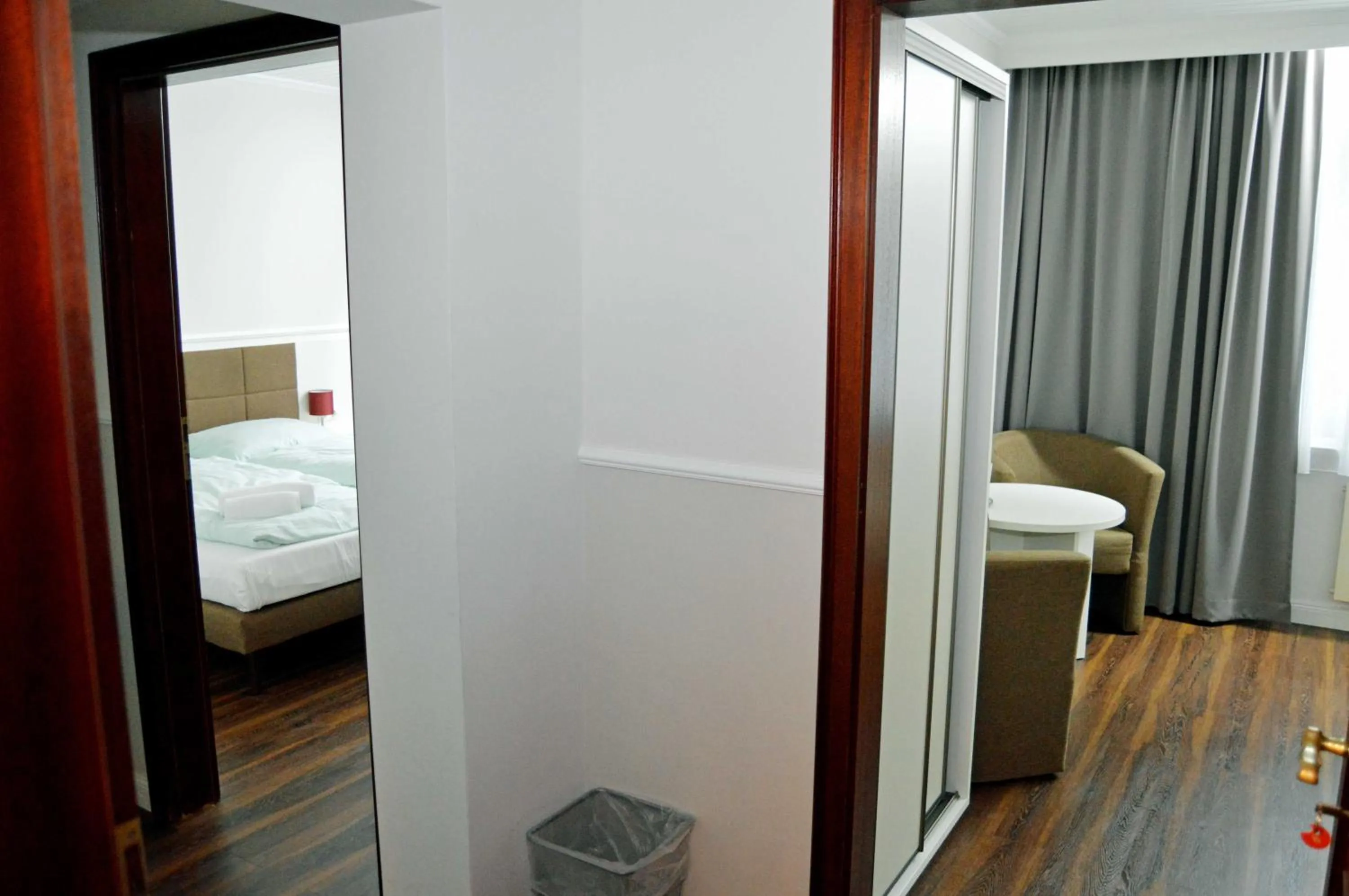 Photo of the whole room, Bed in G&H Hotel Rosengarten