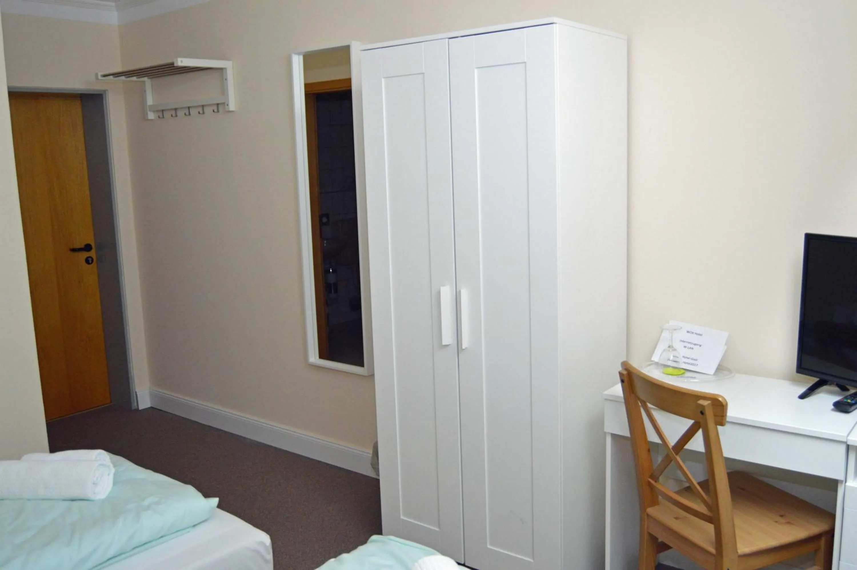 Photo of the whole room, Bed in G&H Hotel Rosengarten