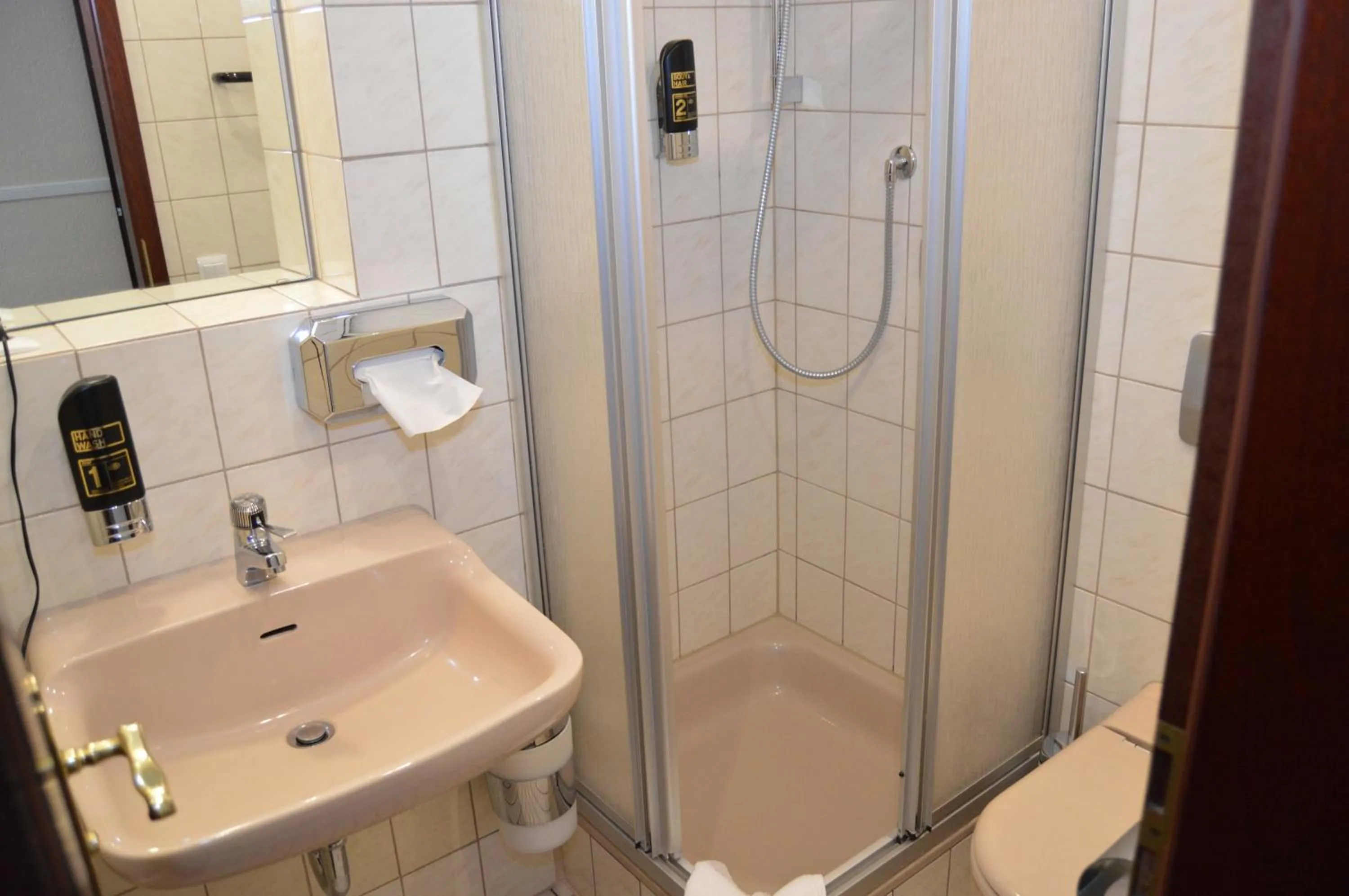 Photo of the whole room in G&H Hotel Rosengarten