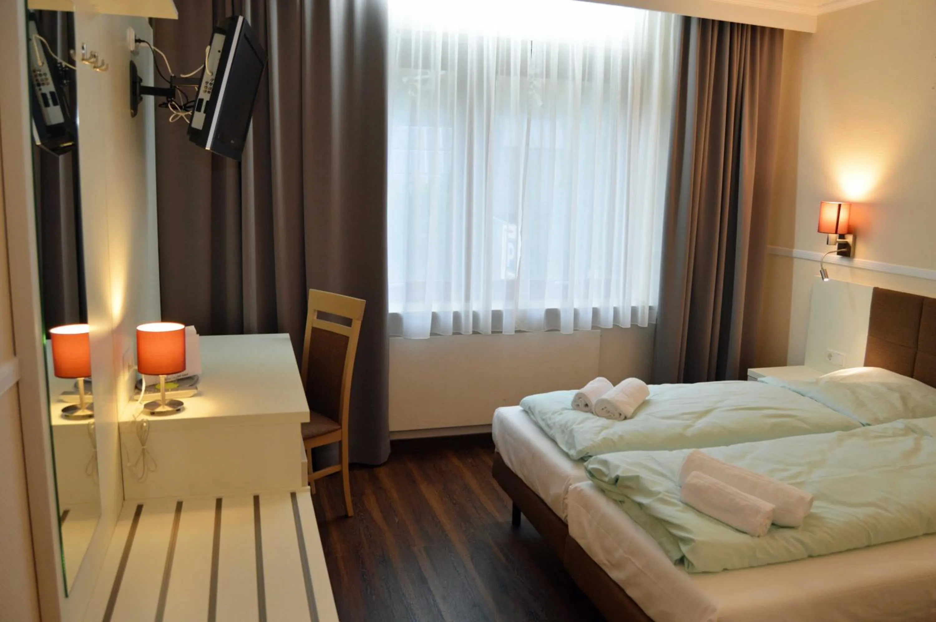 Photo of the whole room, Bed in G&H Hotel Rosengarten