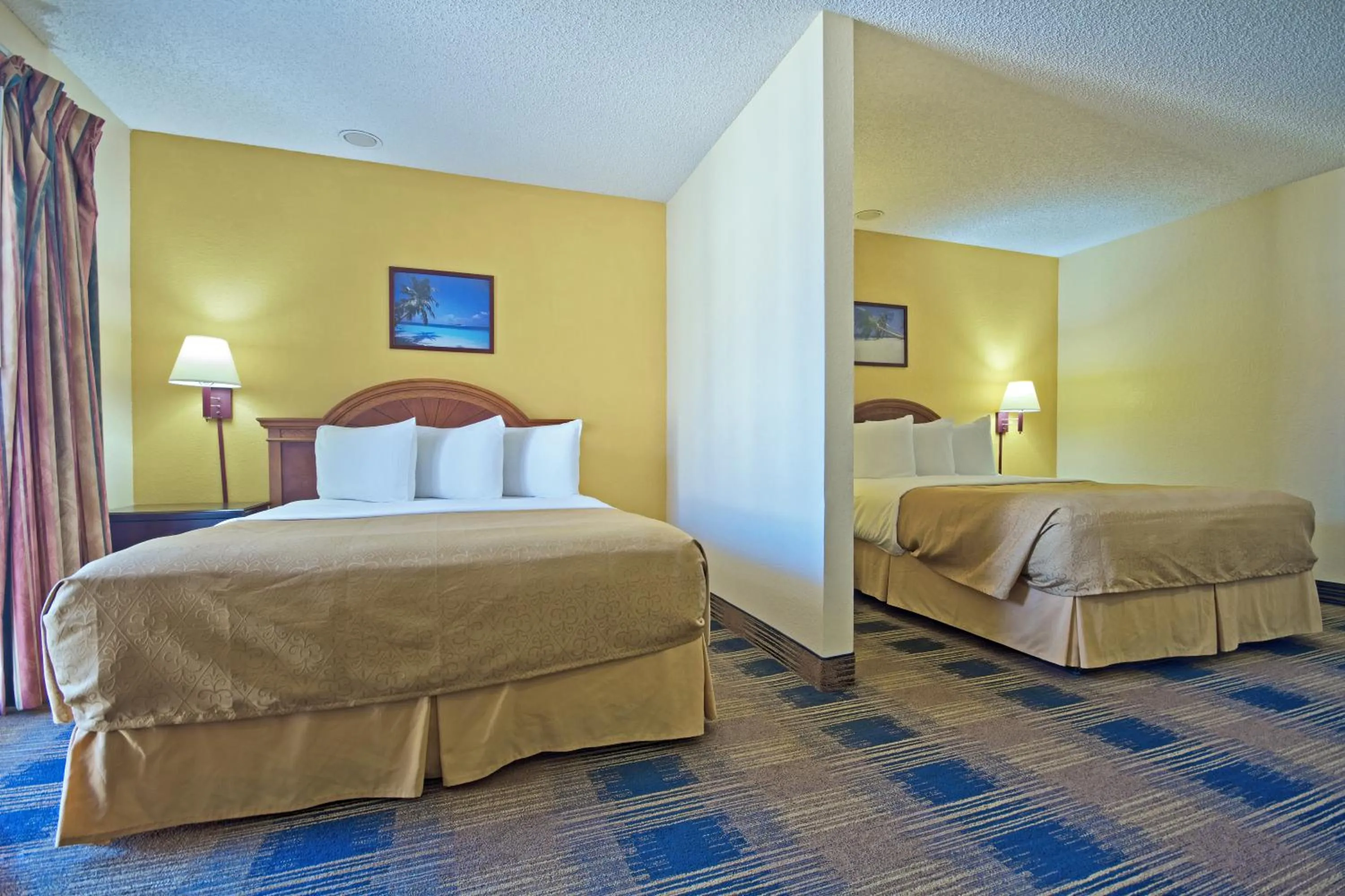 Bed in St. Augustine Island Inn