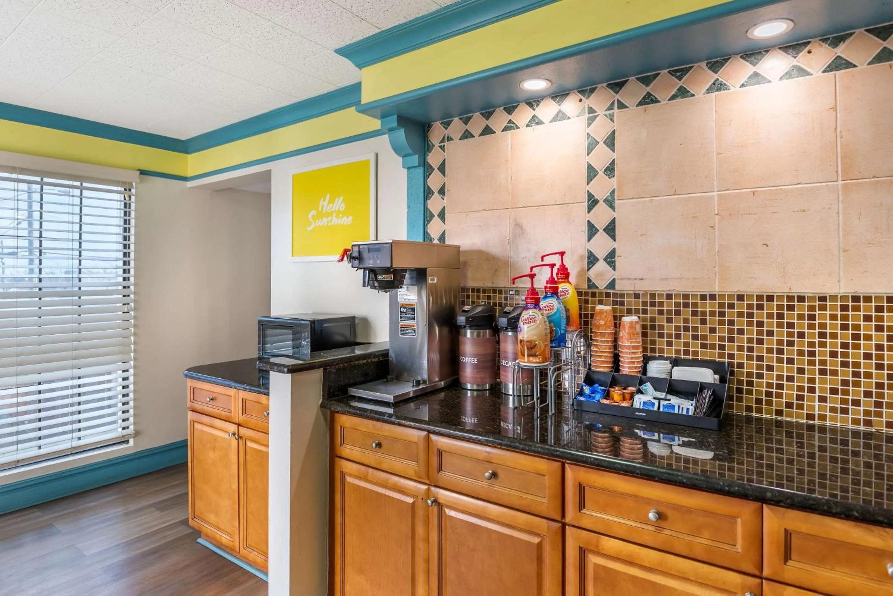 Breakfast in Econo Lodge Richmond-North Chesterfield