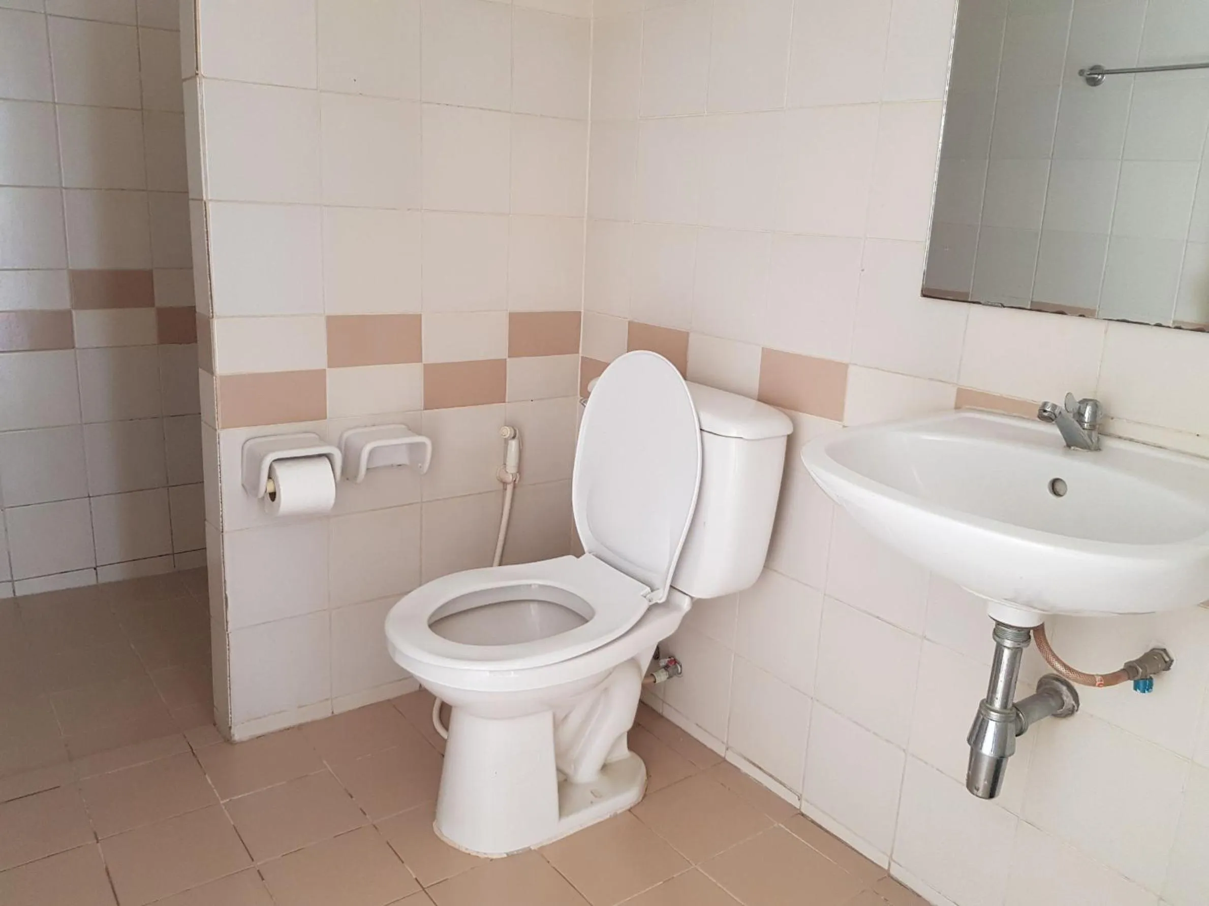 Bathroom in Casa Holiday Hotel SHA