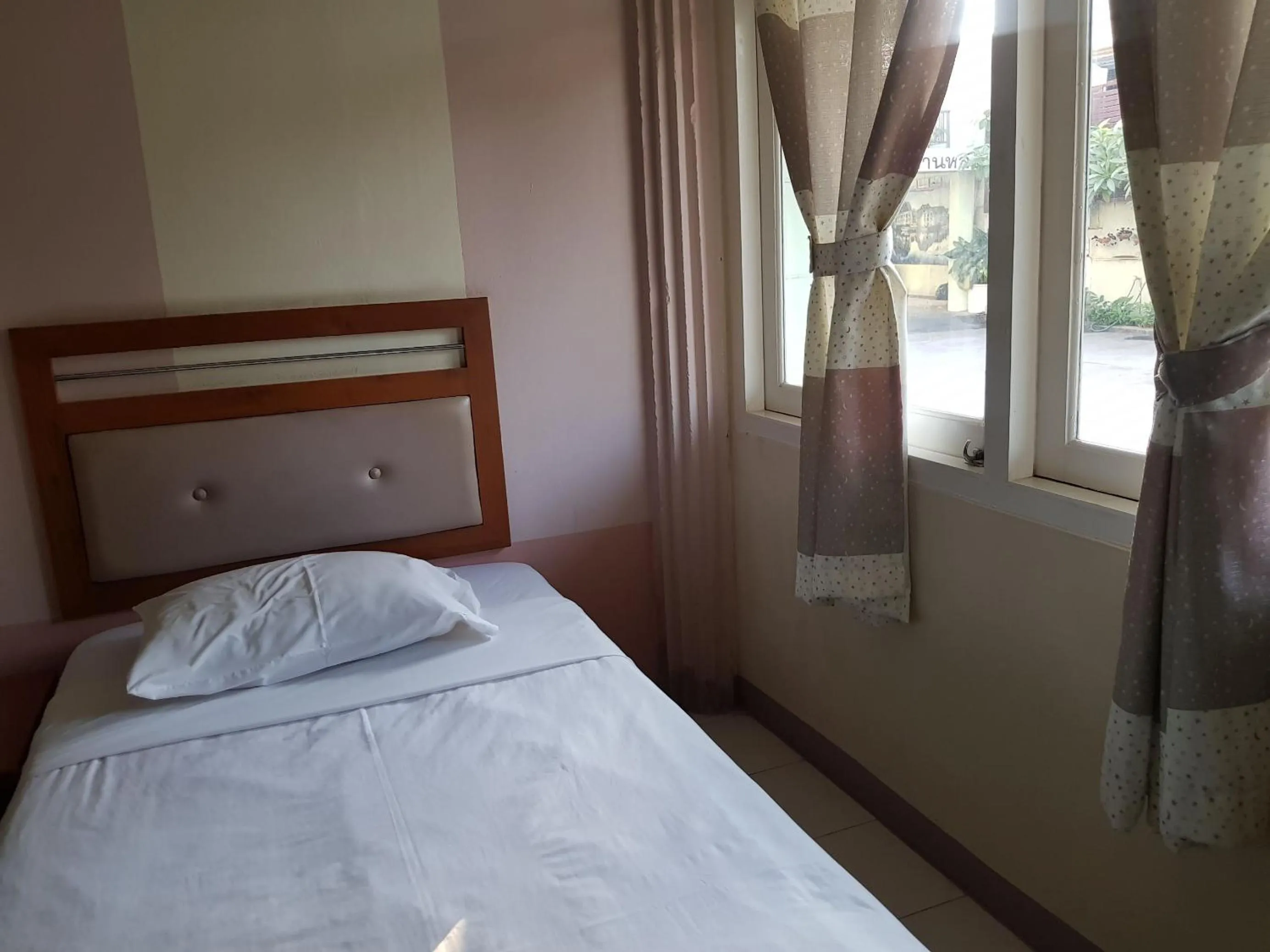 Photo of the whole room, Bed in Casa Holiday Hotel SHA