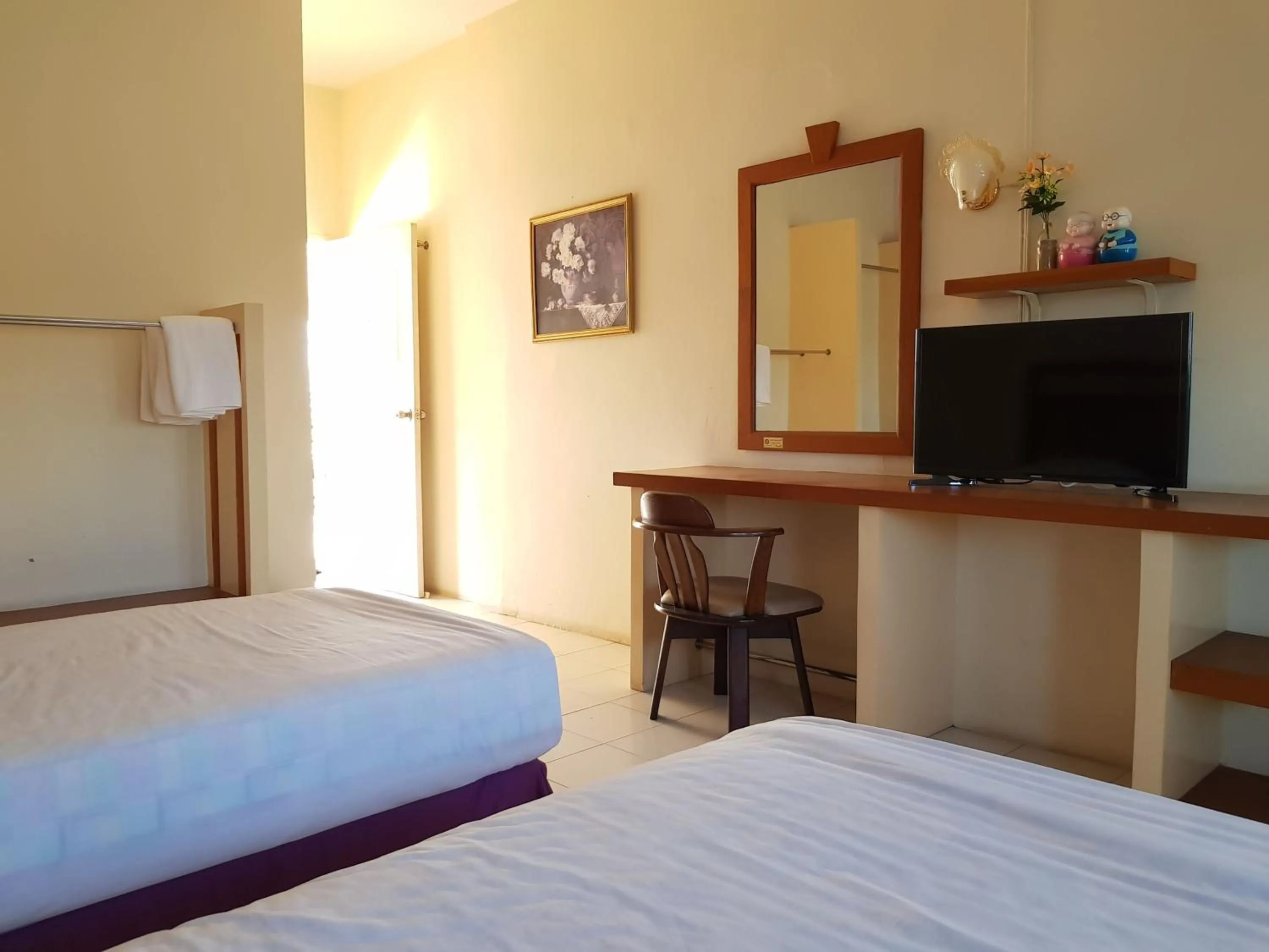 Photo of the whole room, Bed in Casa Holiday Hotel SHA