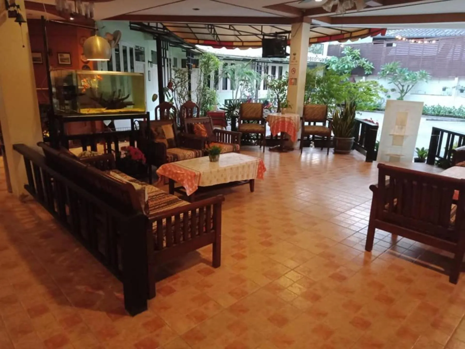 Restaurant/places to eat in Casa Holiday Hotel SHA