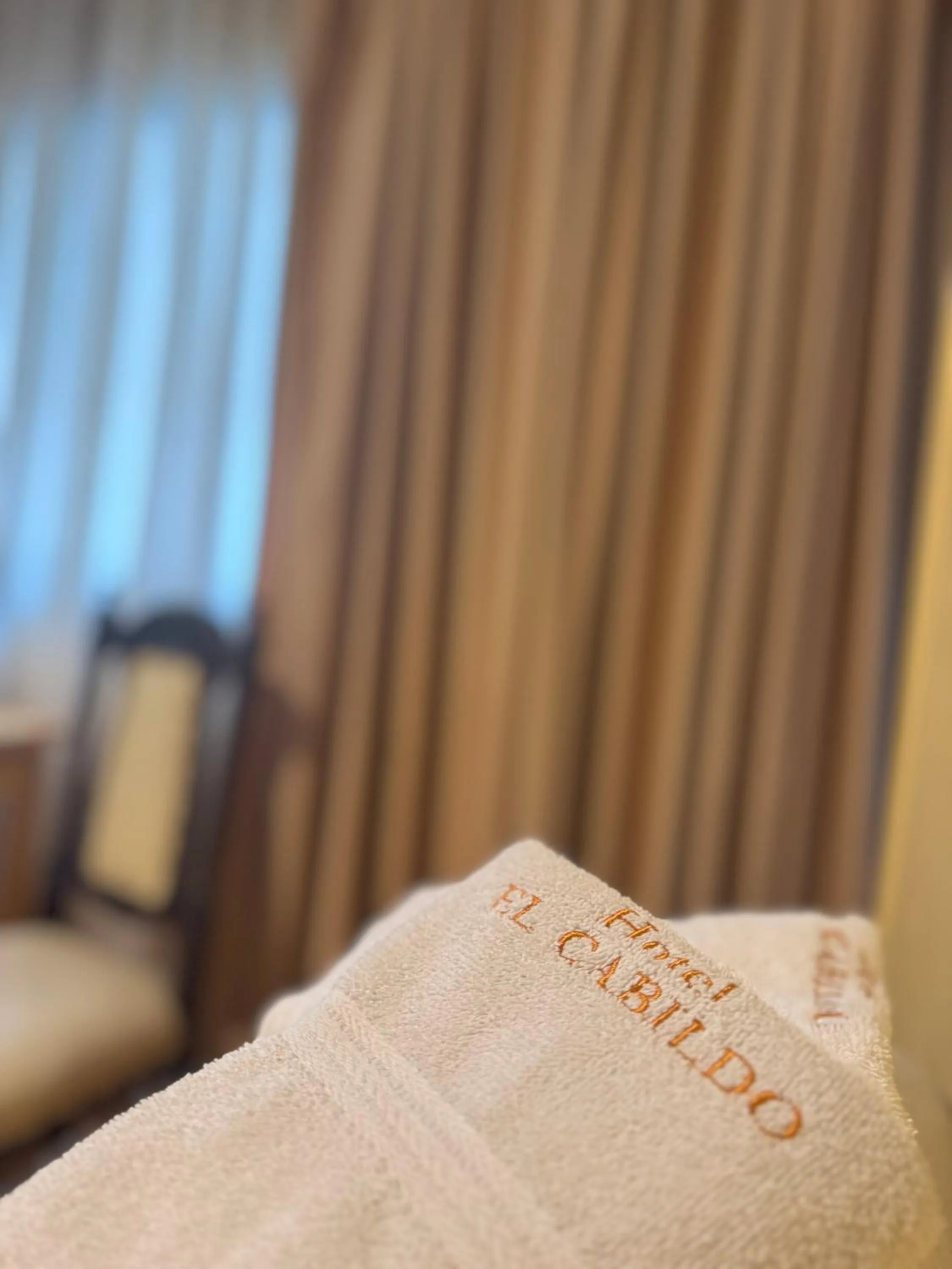 towels, Bed in Hotel El Cabildo