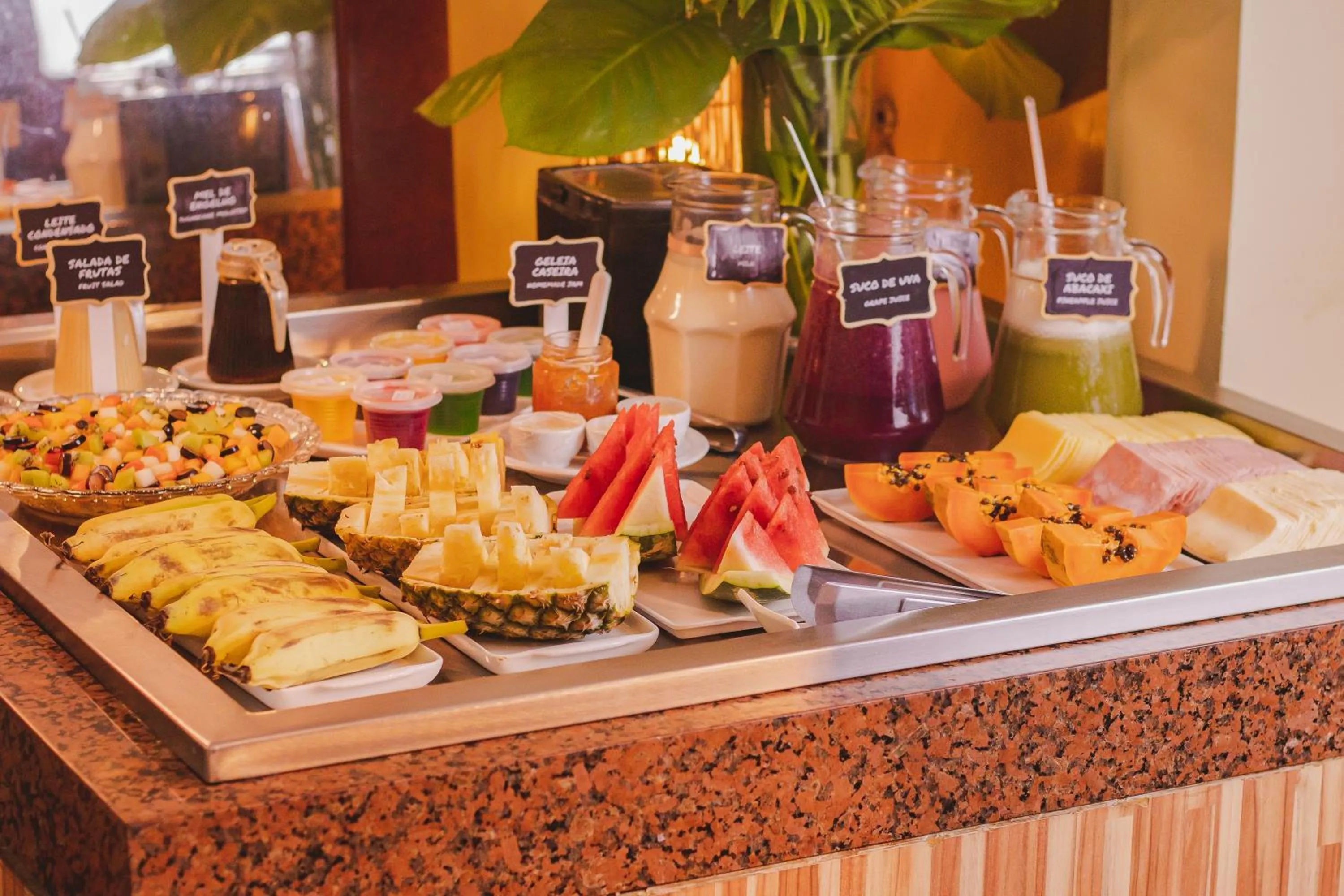 Buffet breakfast in Hotel VillaOeste