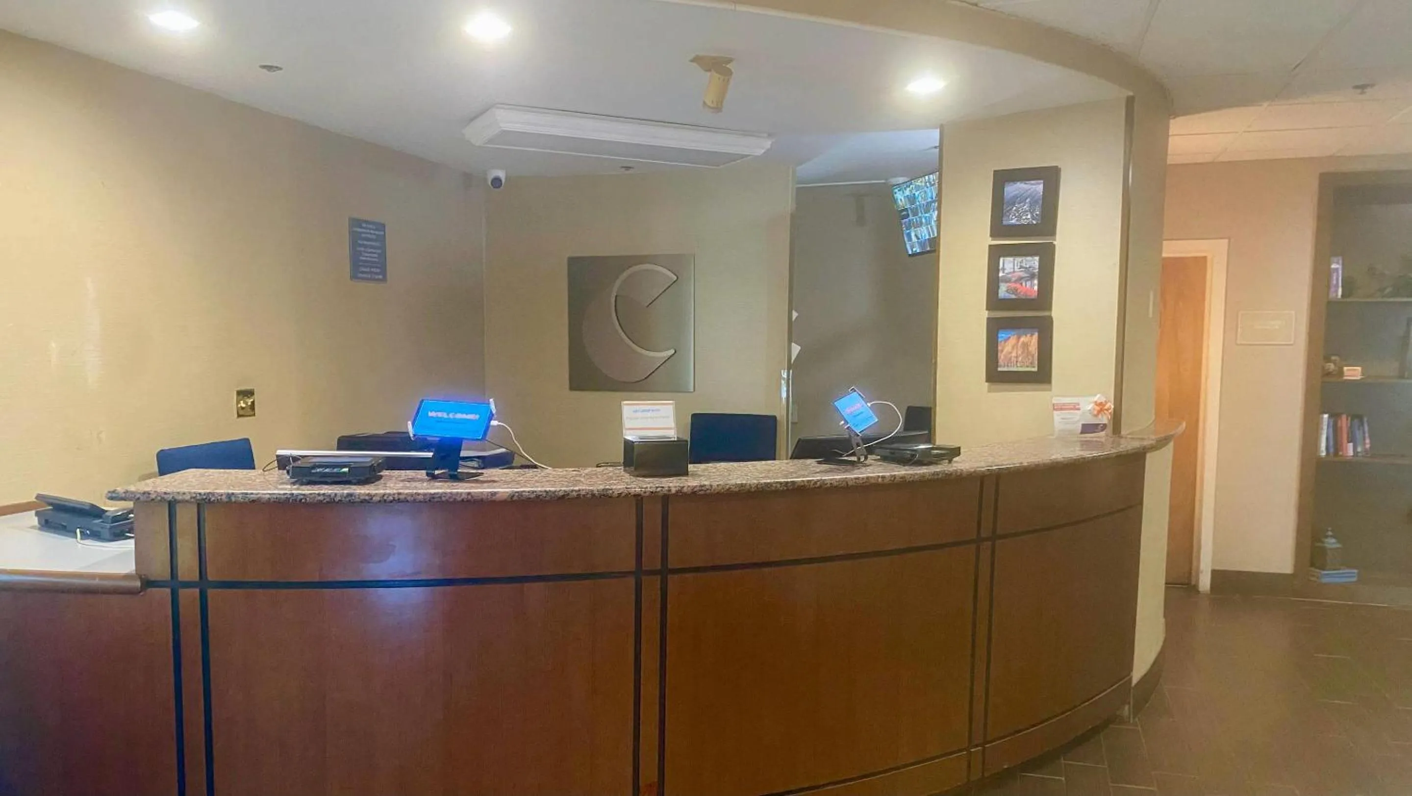 Lobby or reception in Comfort Inn Rutland - Killington